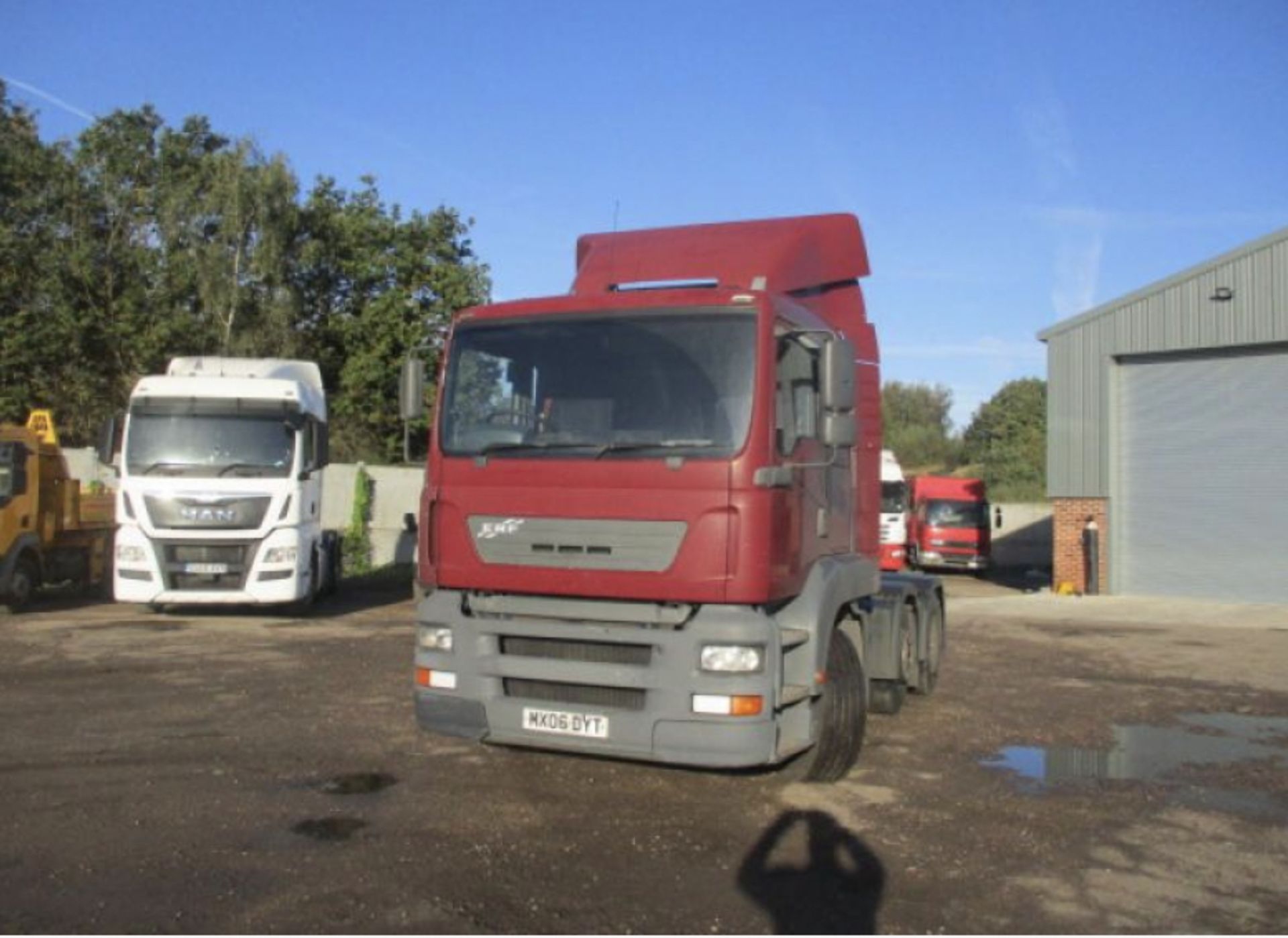 2006 ERF 6X2 TRACTOR UNIT - Image 18 of 18