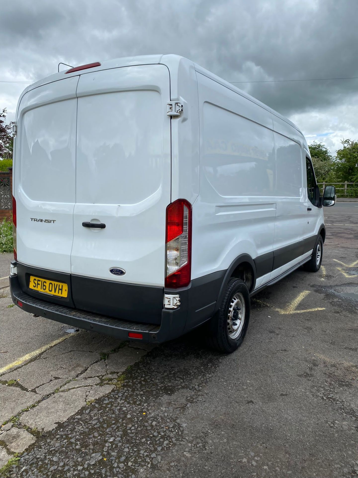 2016 Ford transit long van - Image 7 of 9