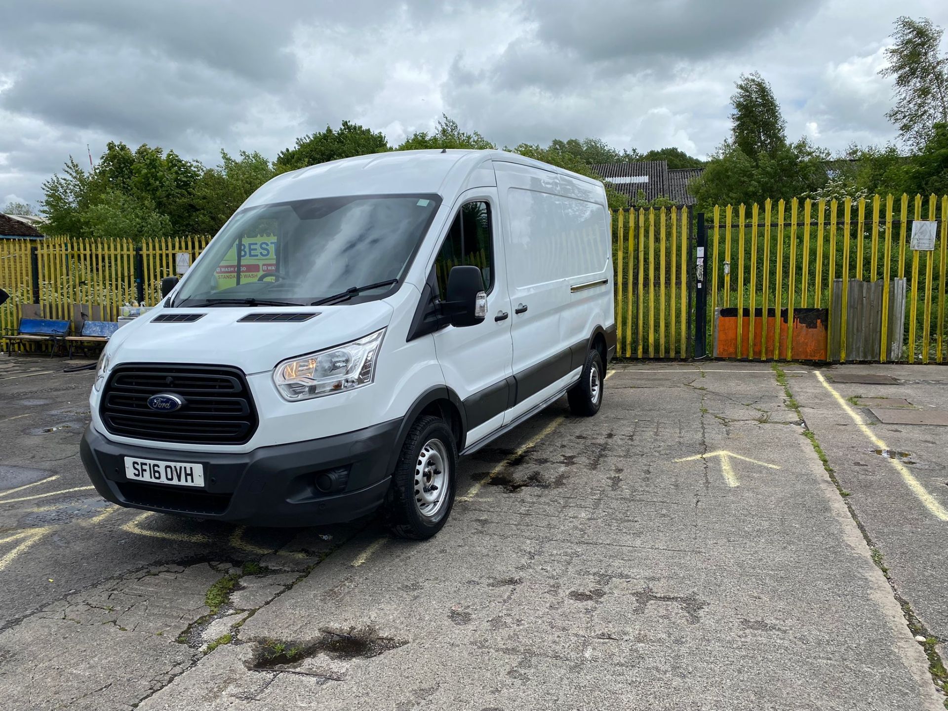 2016 Ford transit long van