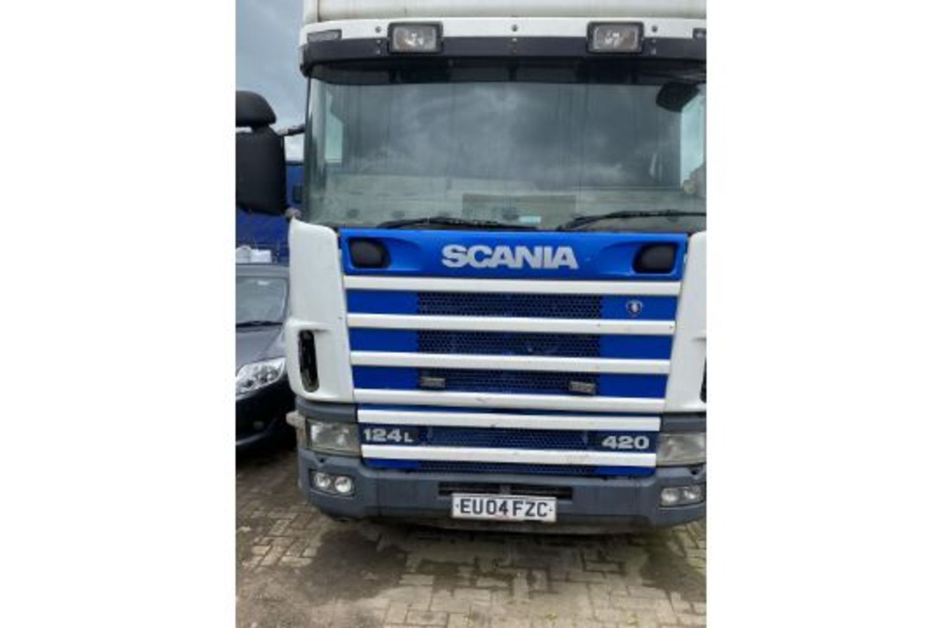 2004 SCANIA TRACTOR UNIT