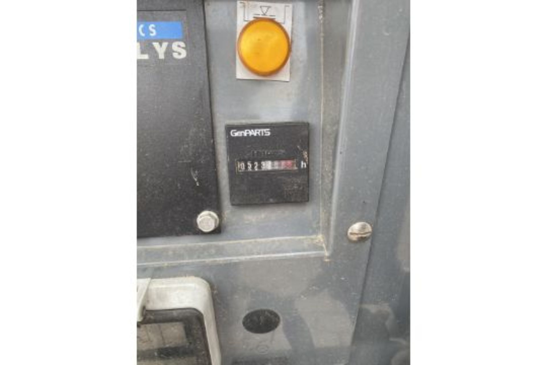 30KVA SDMO SUPER SILENCED GENERATOR - Image 8 of 14