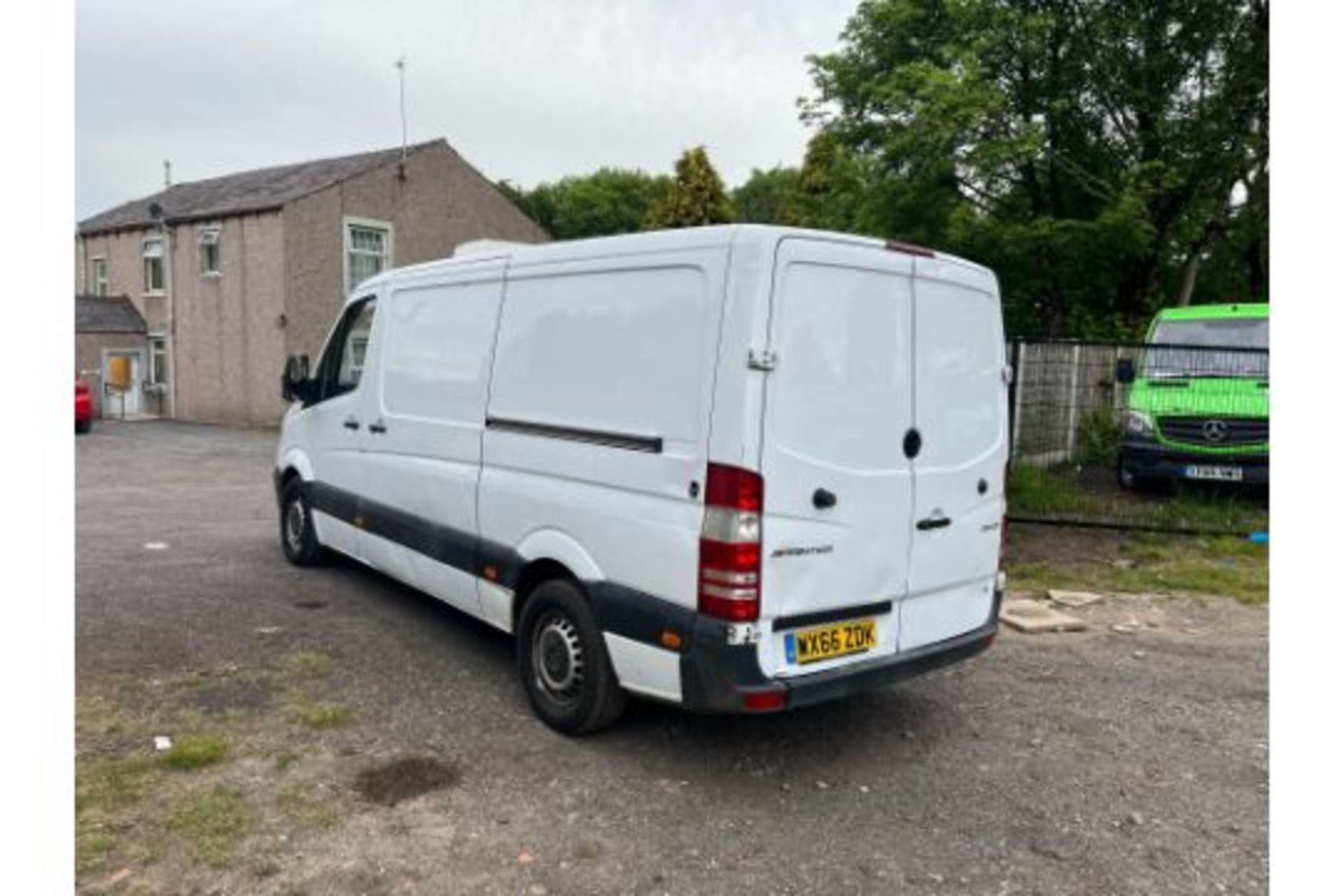 2016 MERCEDES SPRINTER - Image 10 of 11