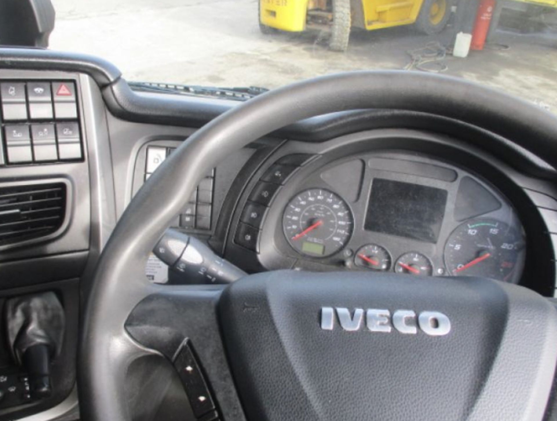 IVECO STRALIS 460 - Image 11 of 14