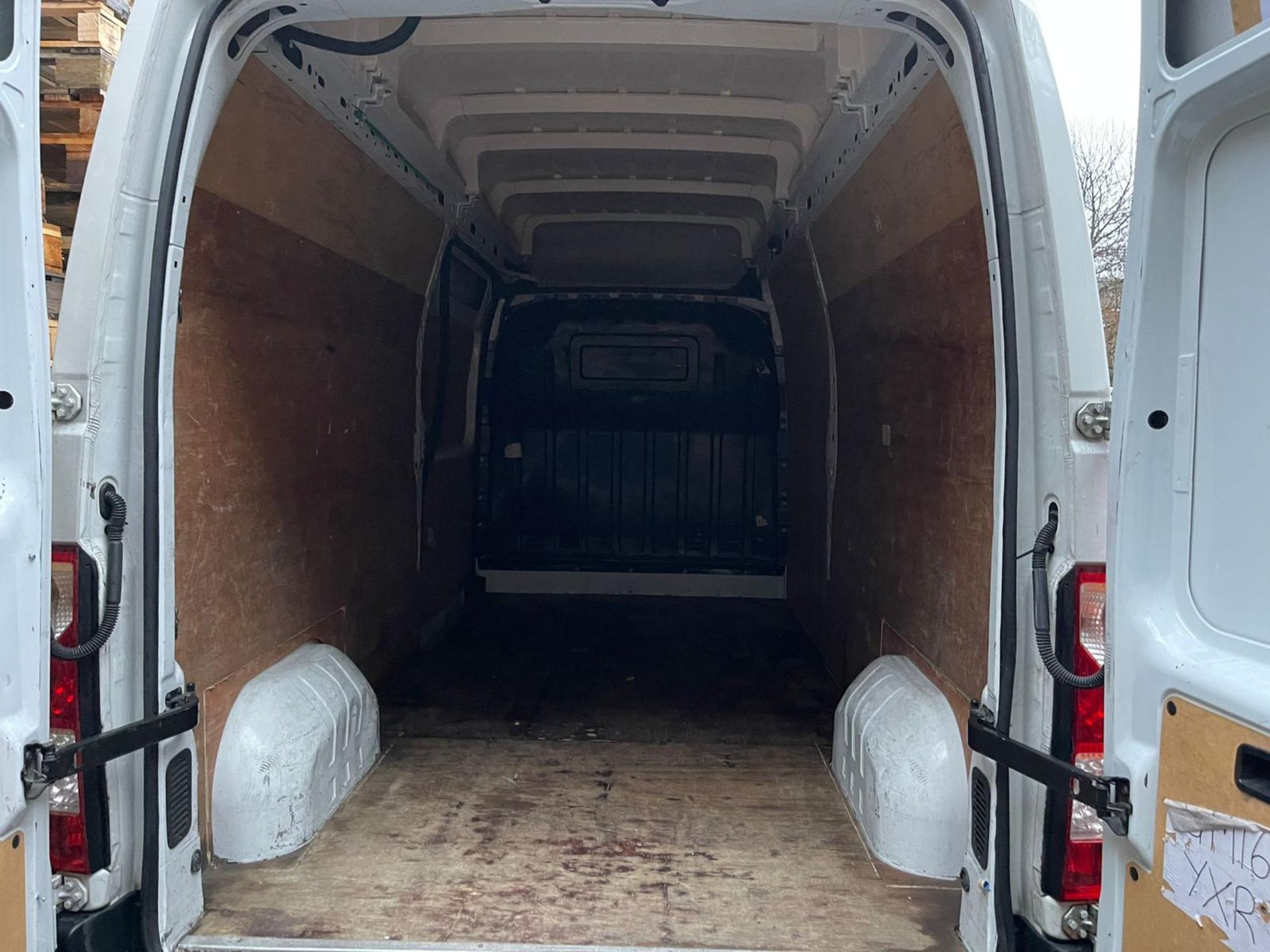 MERCEDES SPRINTER TIPPER - Image 13 of 16