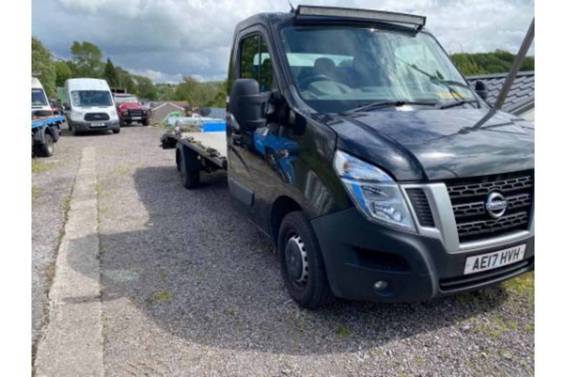 2017 NISSAN RECOVERY LOADER