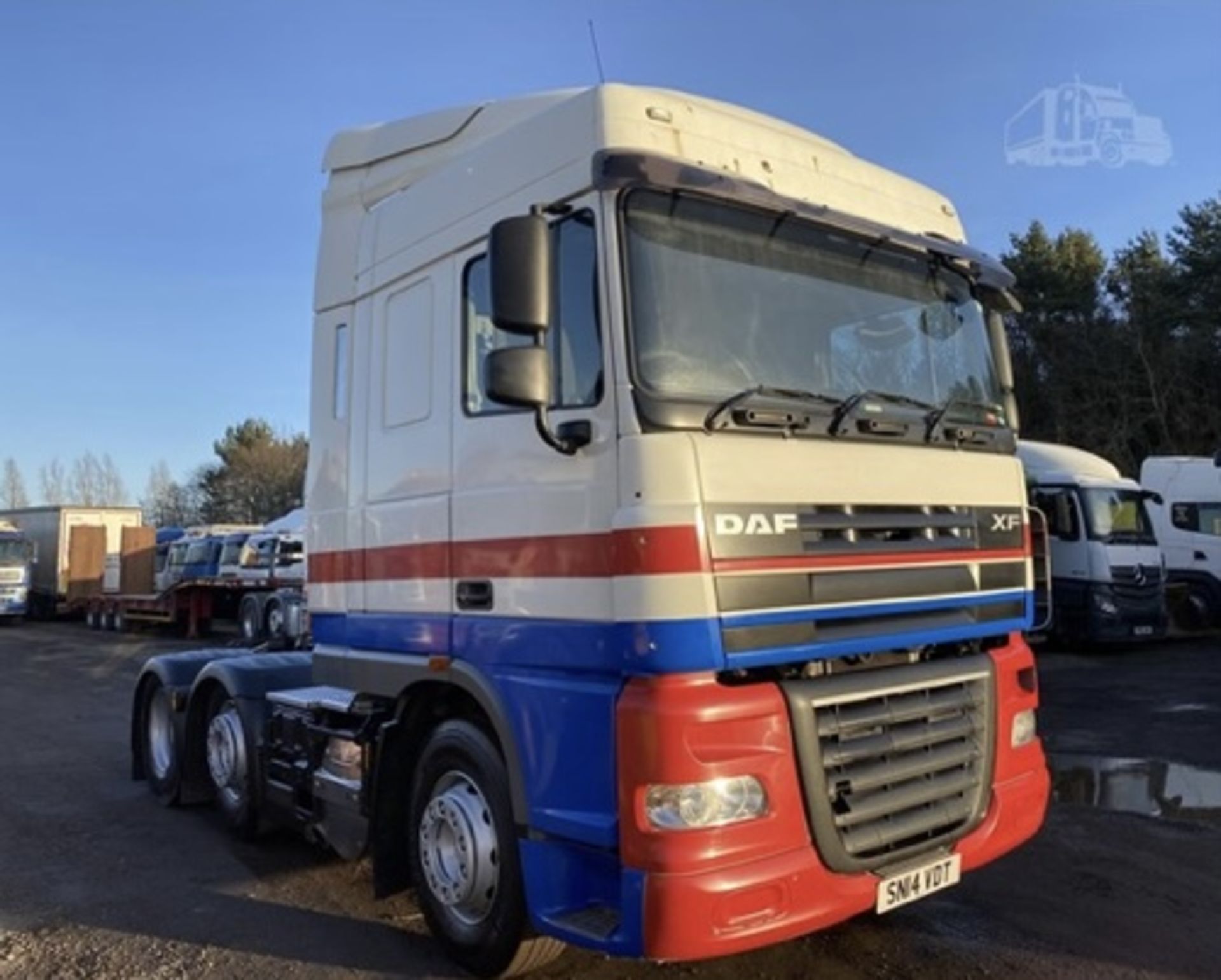 2014 DAF XF105.460