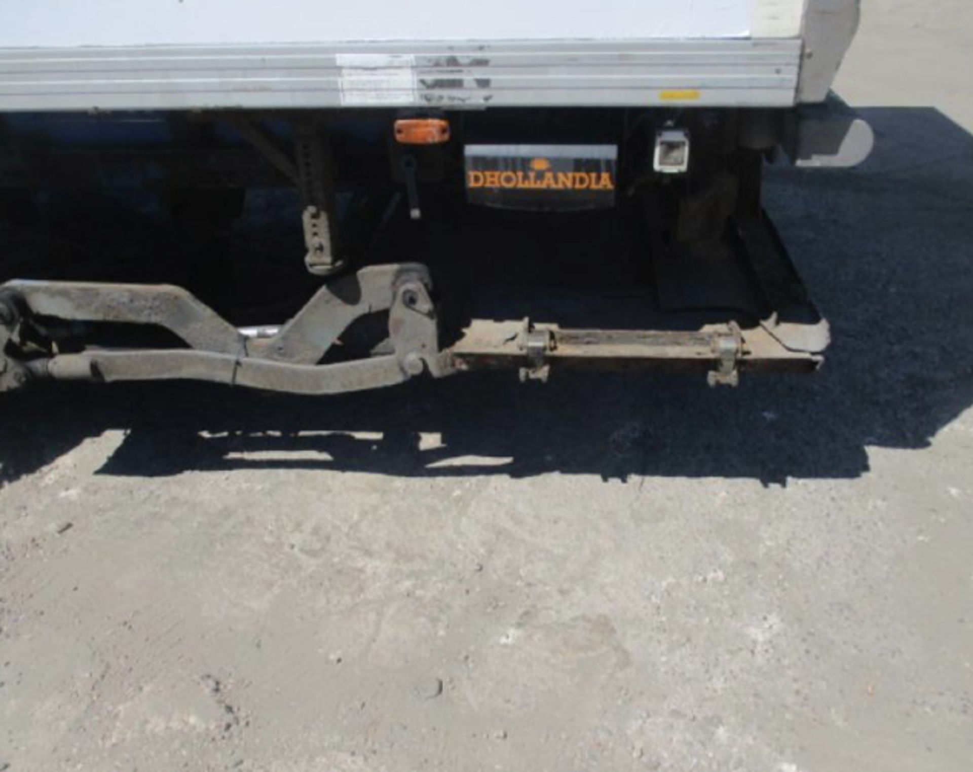 2005 GRAMS + ADAMS TRI AXEL TRAILER - Image 8 of 17