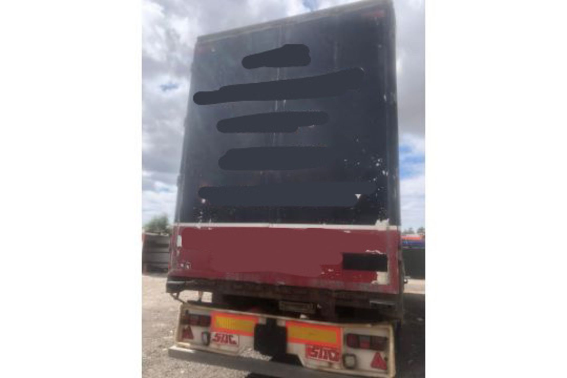 TRI AXEL CURTAINSIDE TRAILER - Image 10 of 12