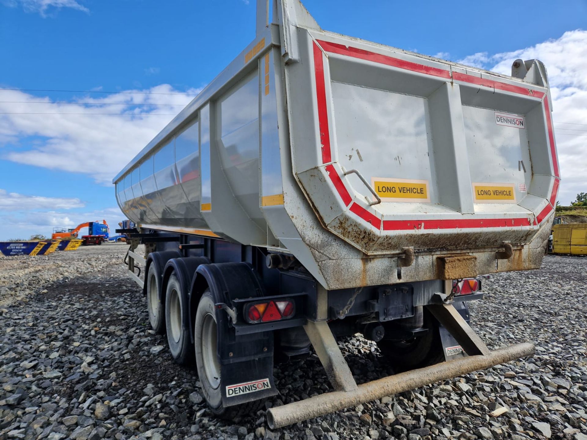 2019 DENNISON TIPPING TRAILER - Image 5 of 16