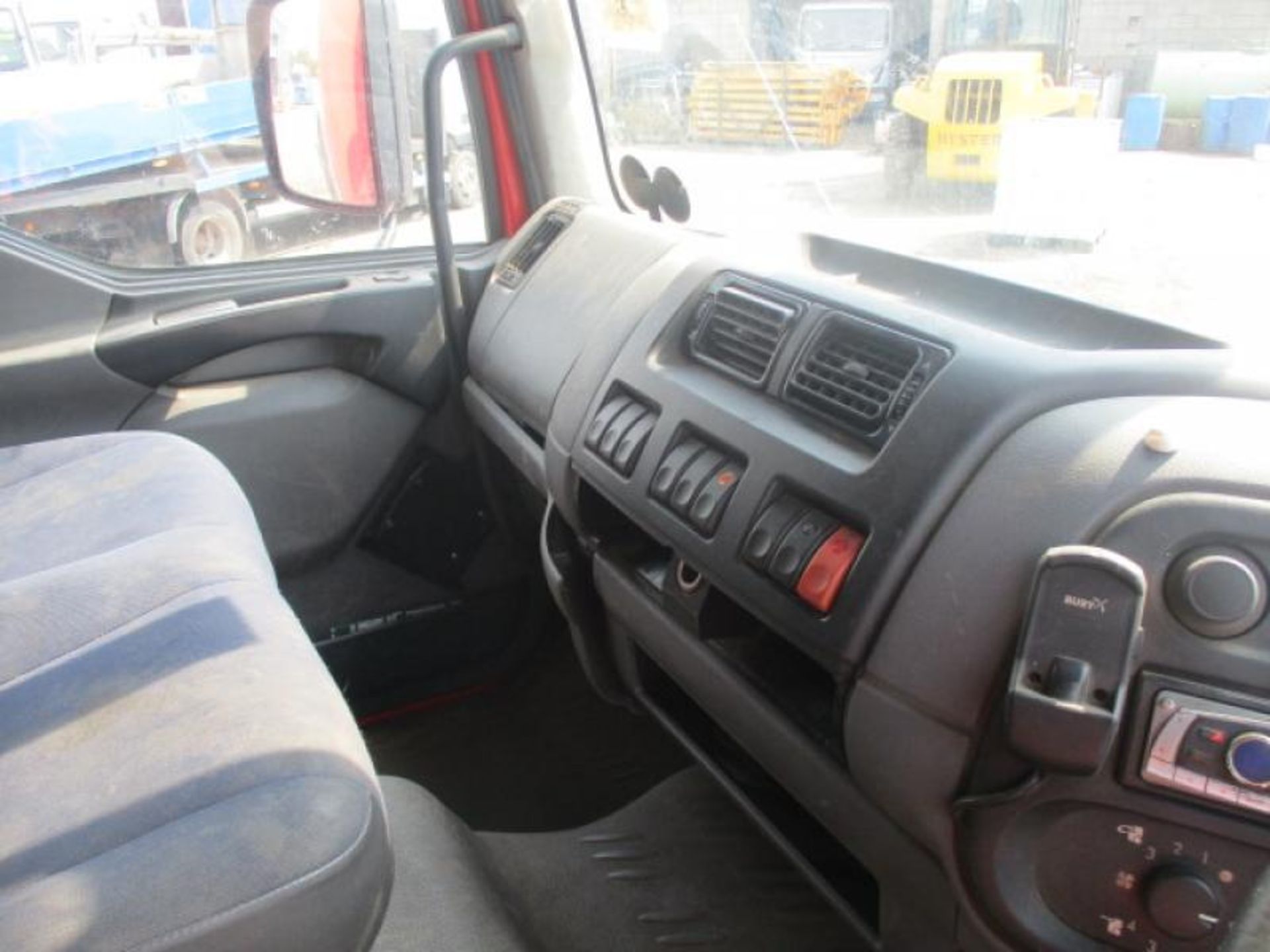 DAF LF 55.220 - Image 12 of 13