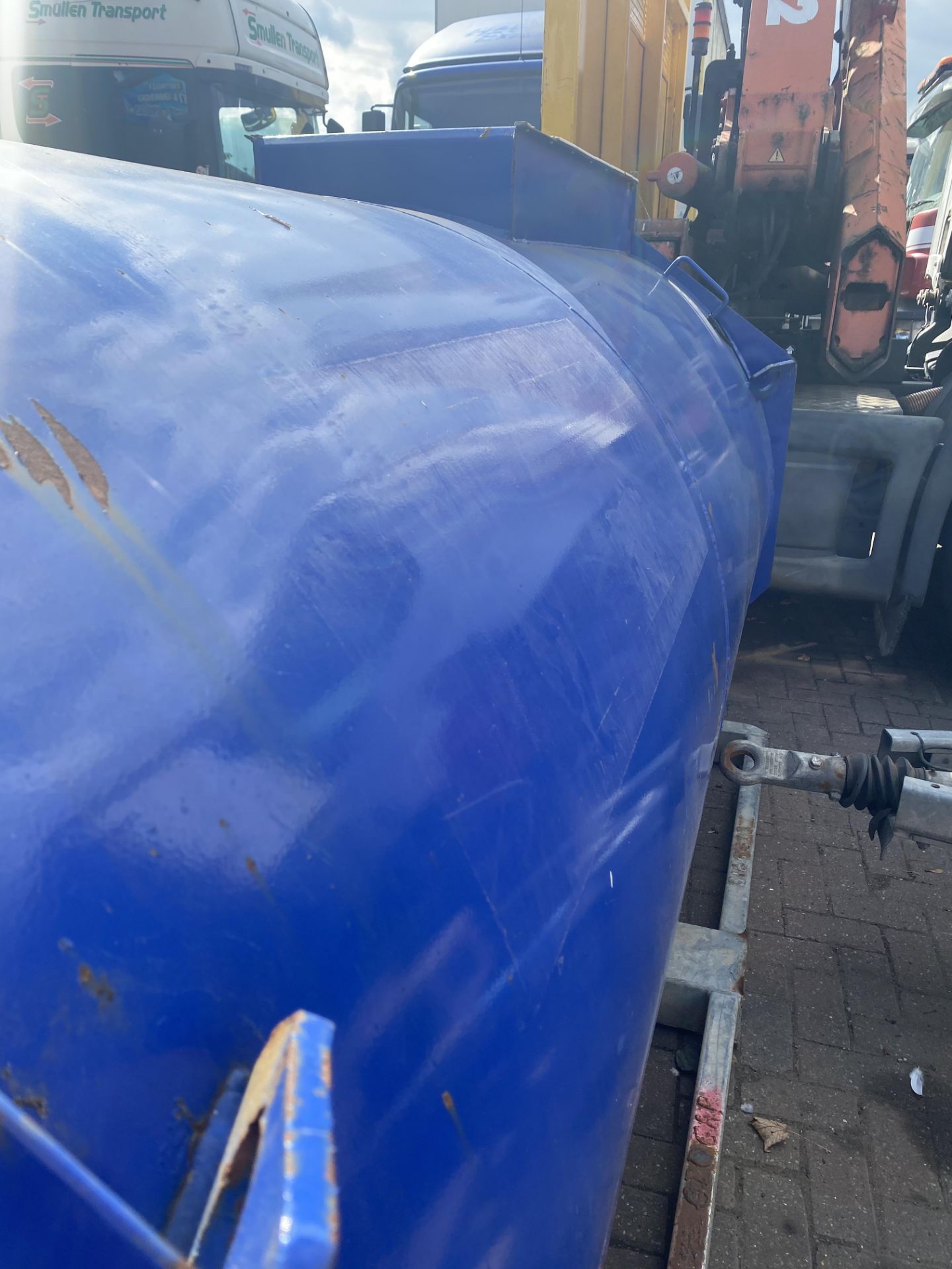 2000L BUNDED FUEL BOWSER - Image 2 of 3