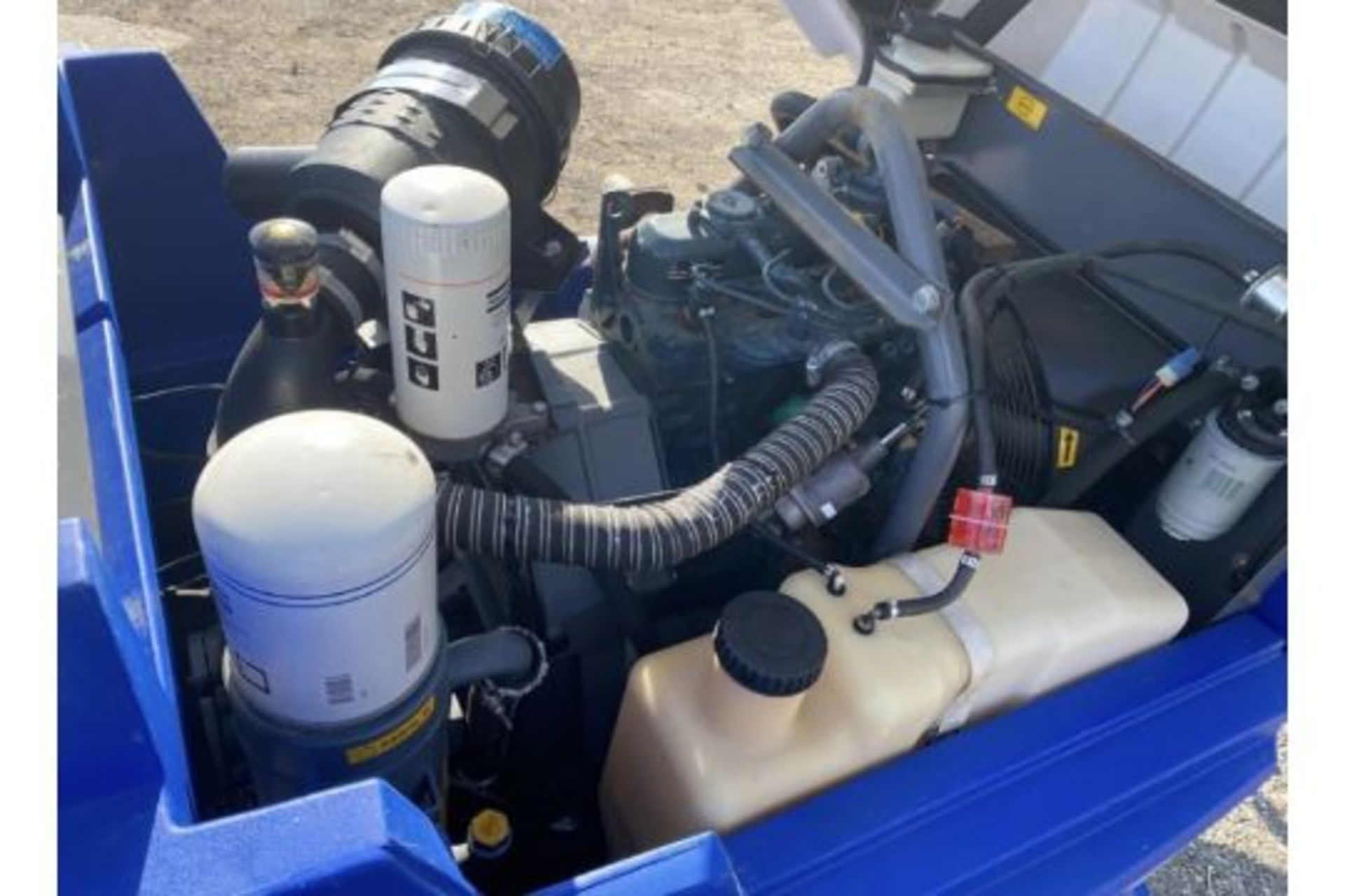 ALATAS COPCO XAS47 COMPRESSOR - Image 7 of 12