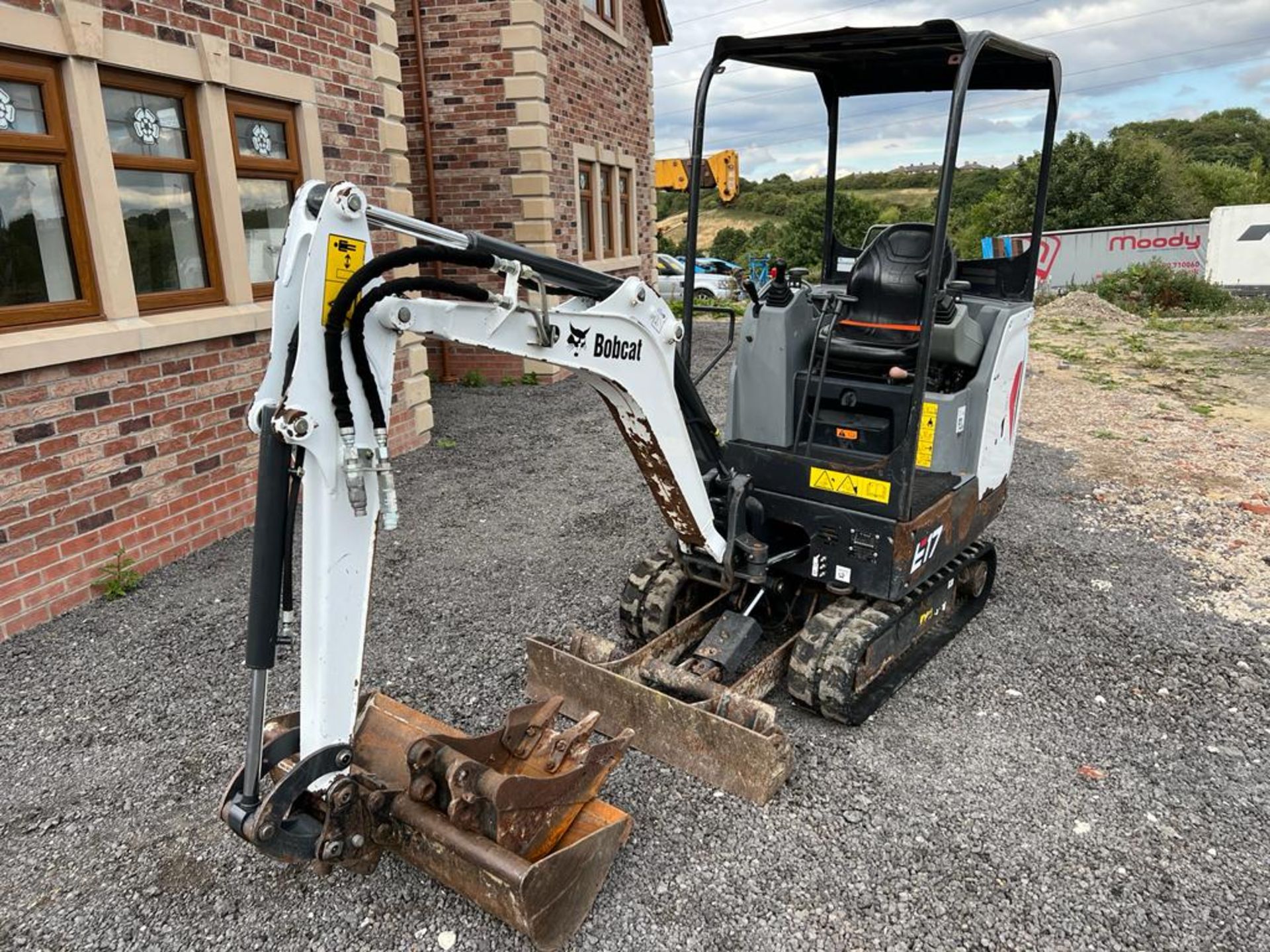 2019 BOBCAT E17 MINI DIGGER - Image 6 of 13