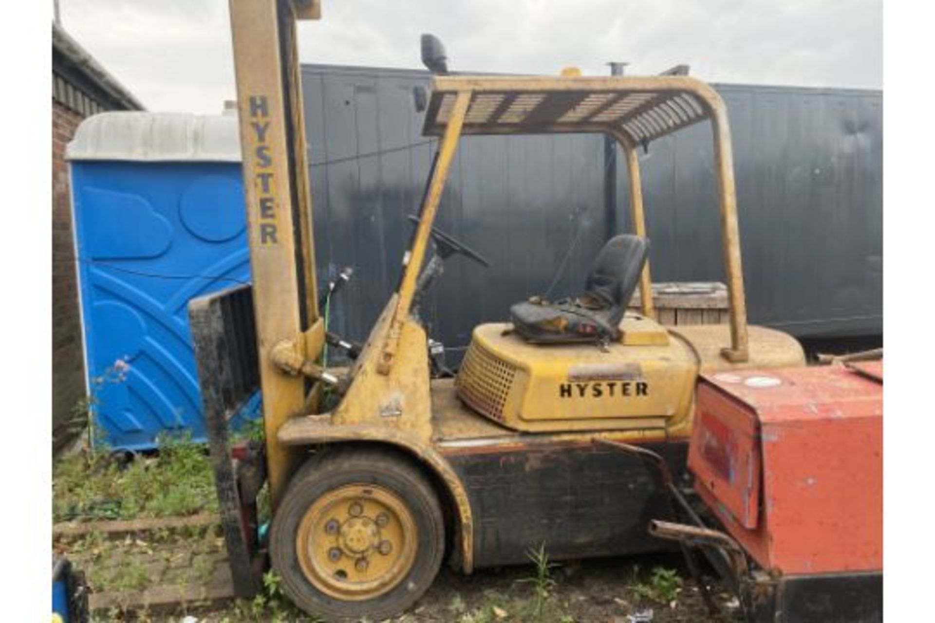 2.5 TON DIESEL HYSTER FORKLIFT