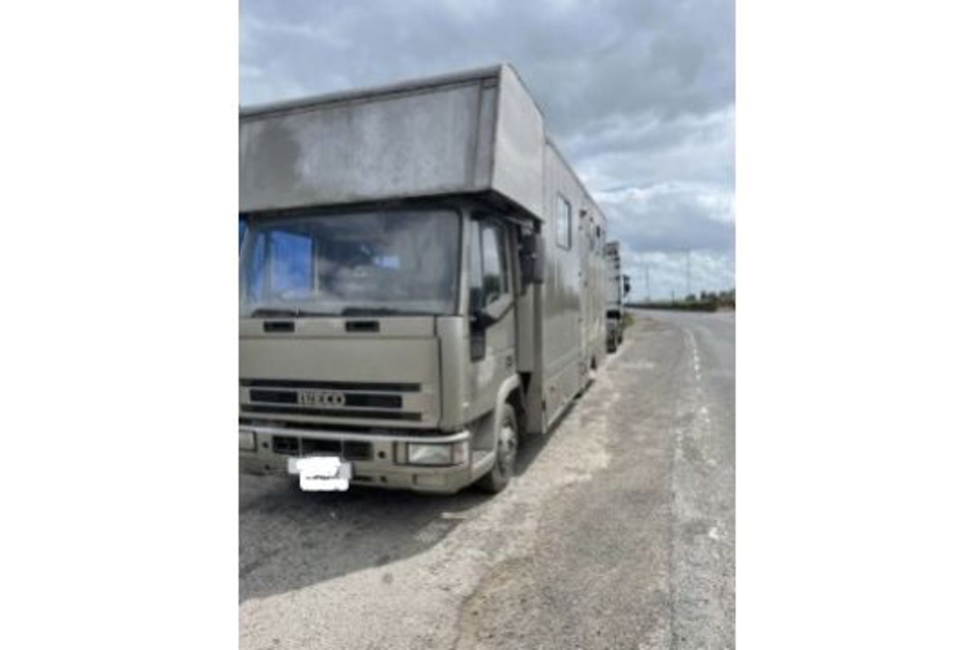 IVECO HORSE BOX - Image 16 of 19