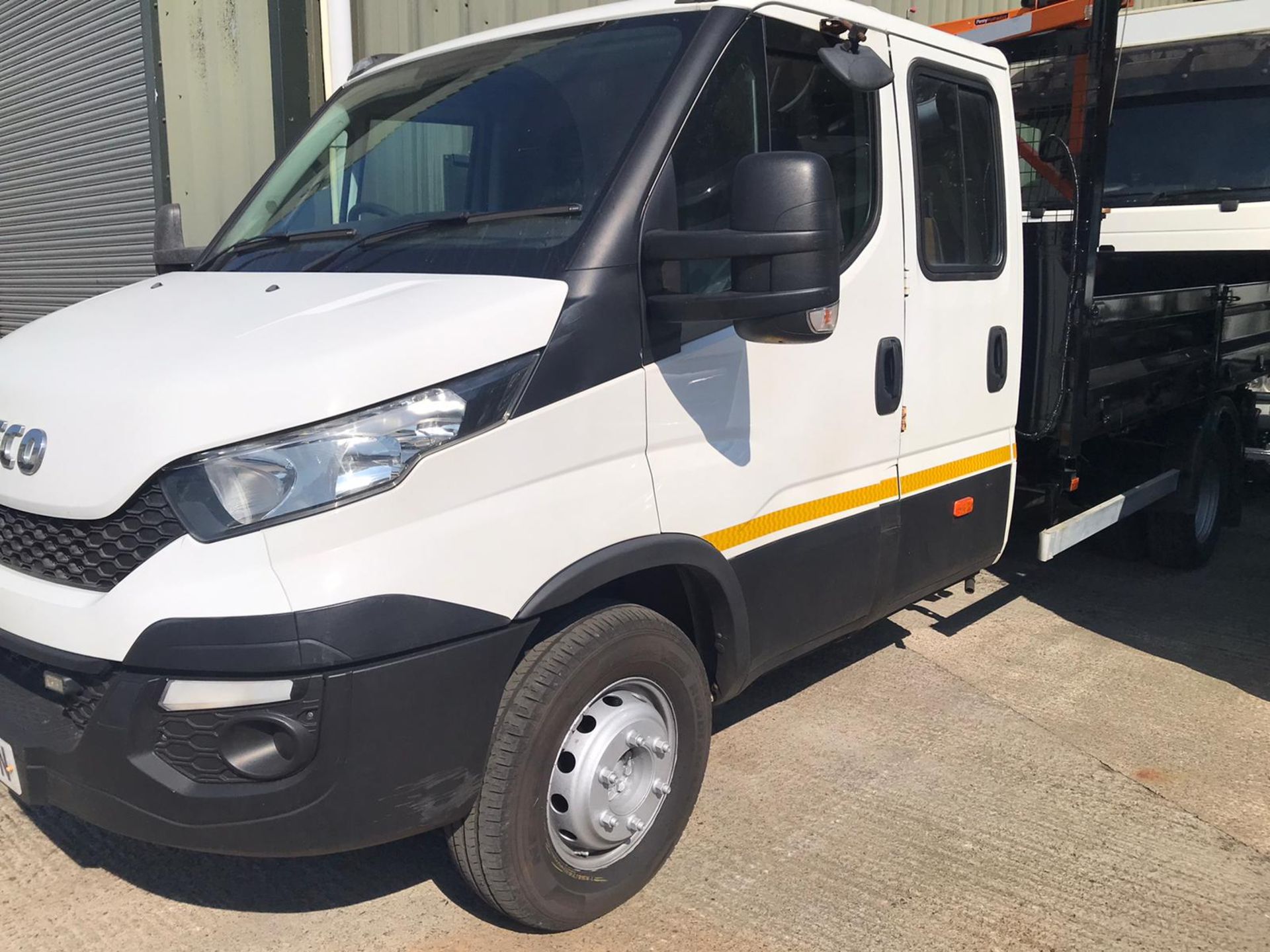 2015 IVECO DAILY CREW CAB TIPPER