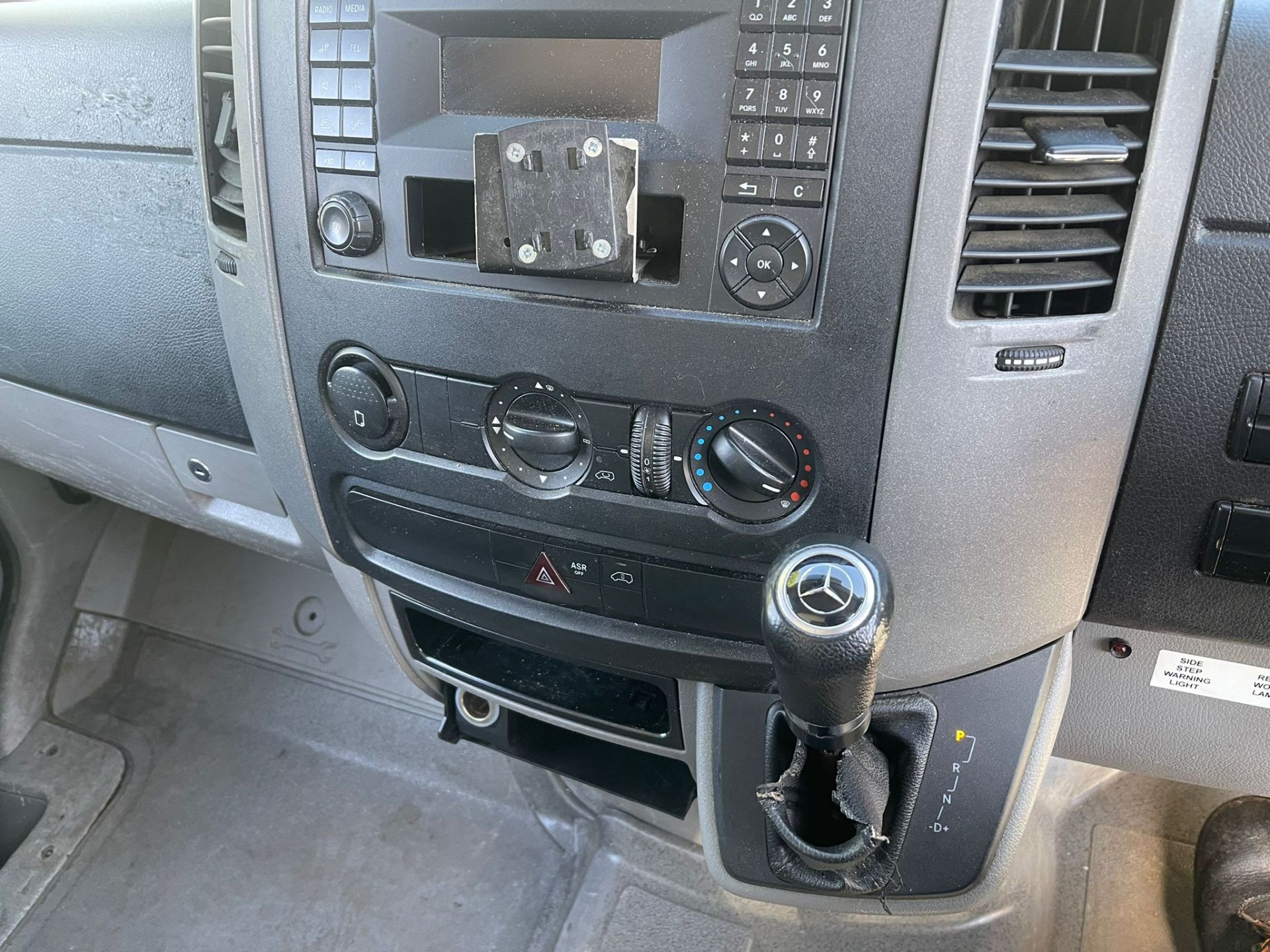 MERCEDES SPRINTER 313 - Image 8 of 9