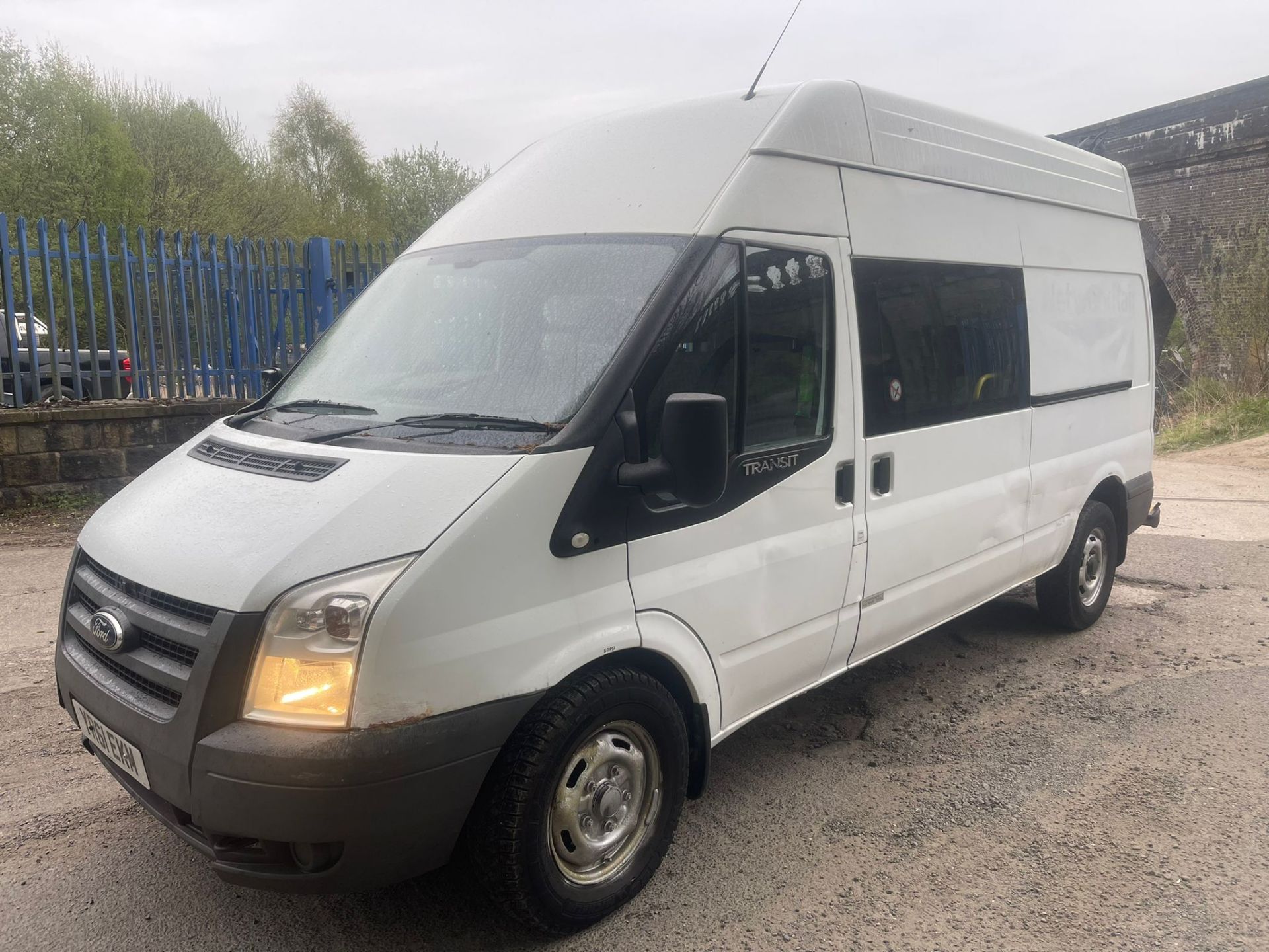 FORD TRANSIT LWB WELFARE MESSING UNIT - Image 10 of 16