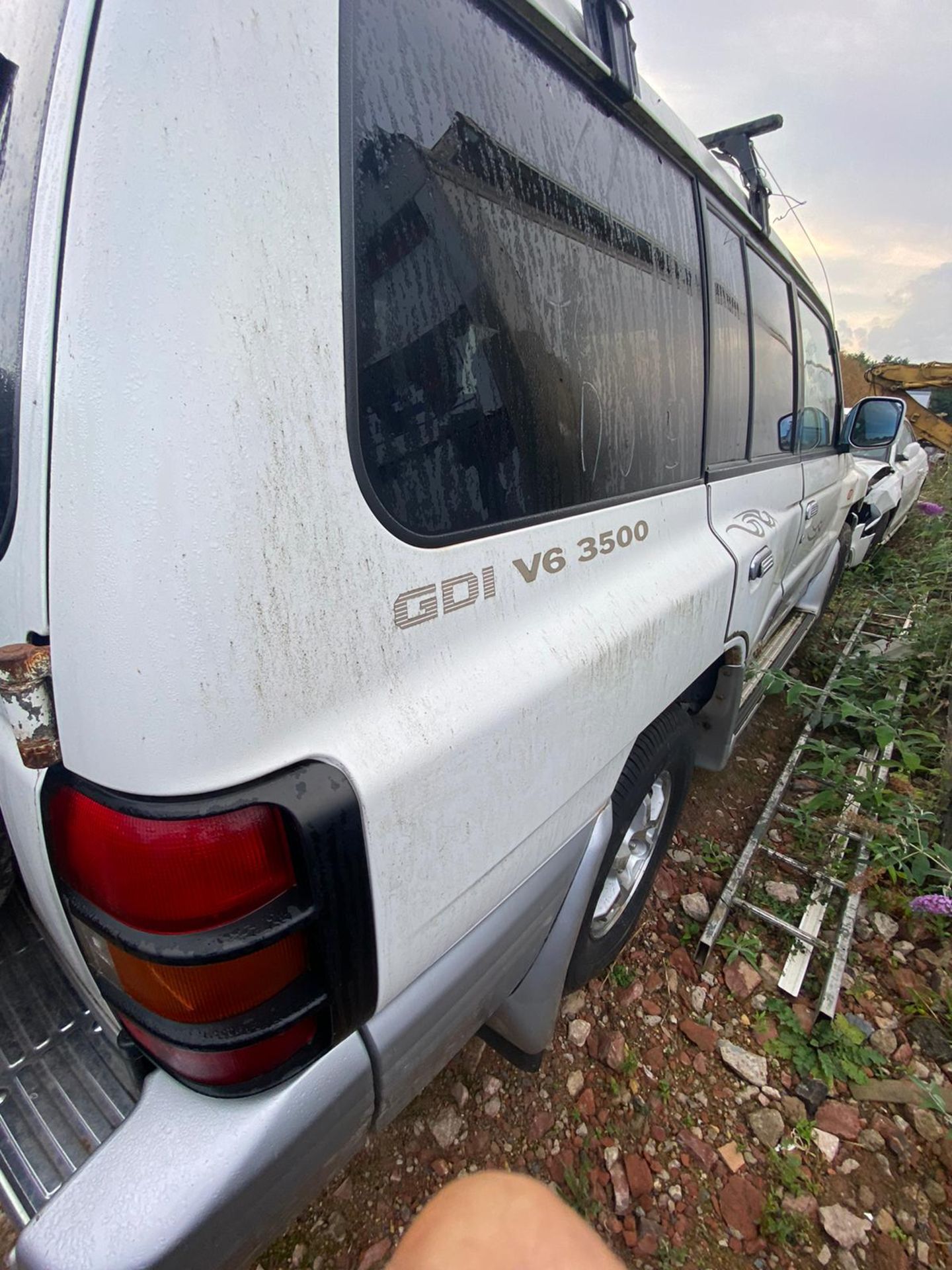 Mitsubishi pajero - Image 3 of 5