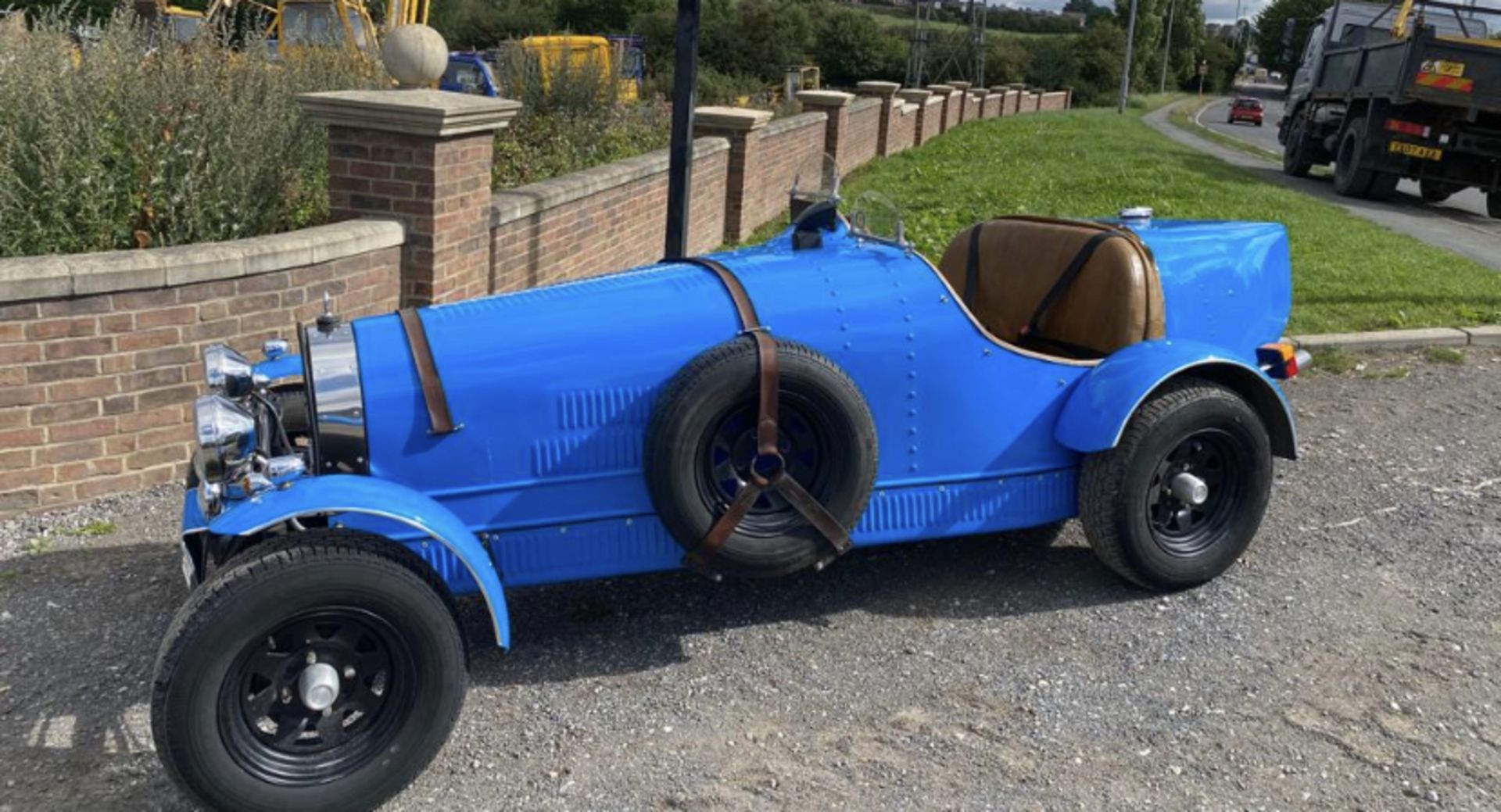 BUGATTI REPLICA CAR - Image 3 of 21