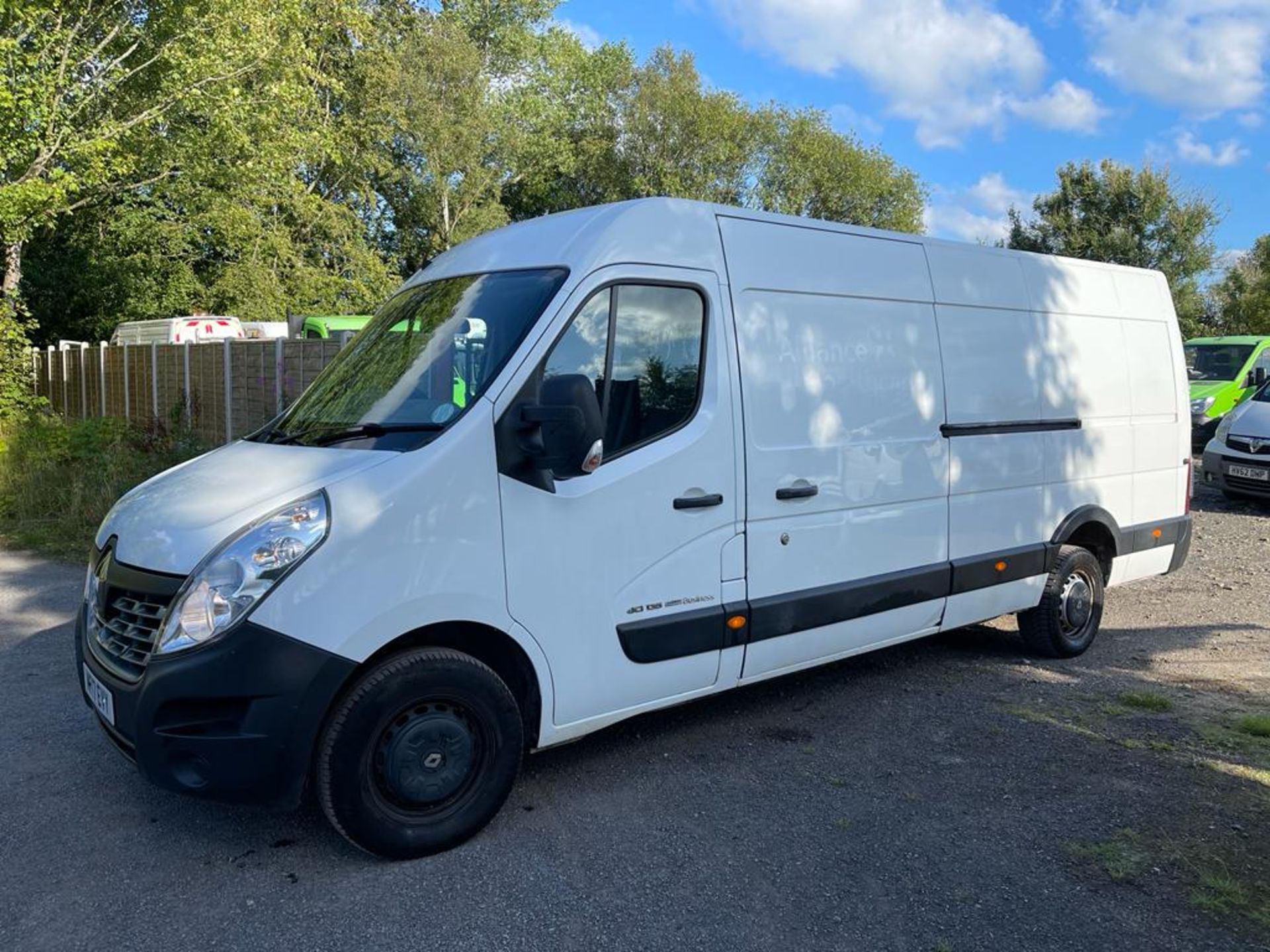 2017 RENAULT MASTER - Image 10 of 12