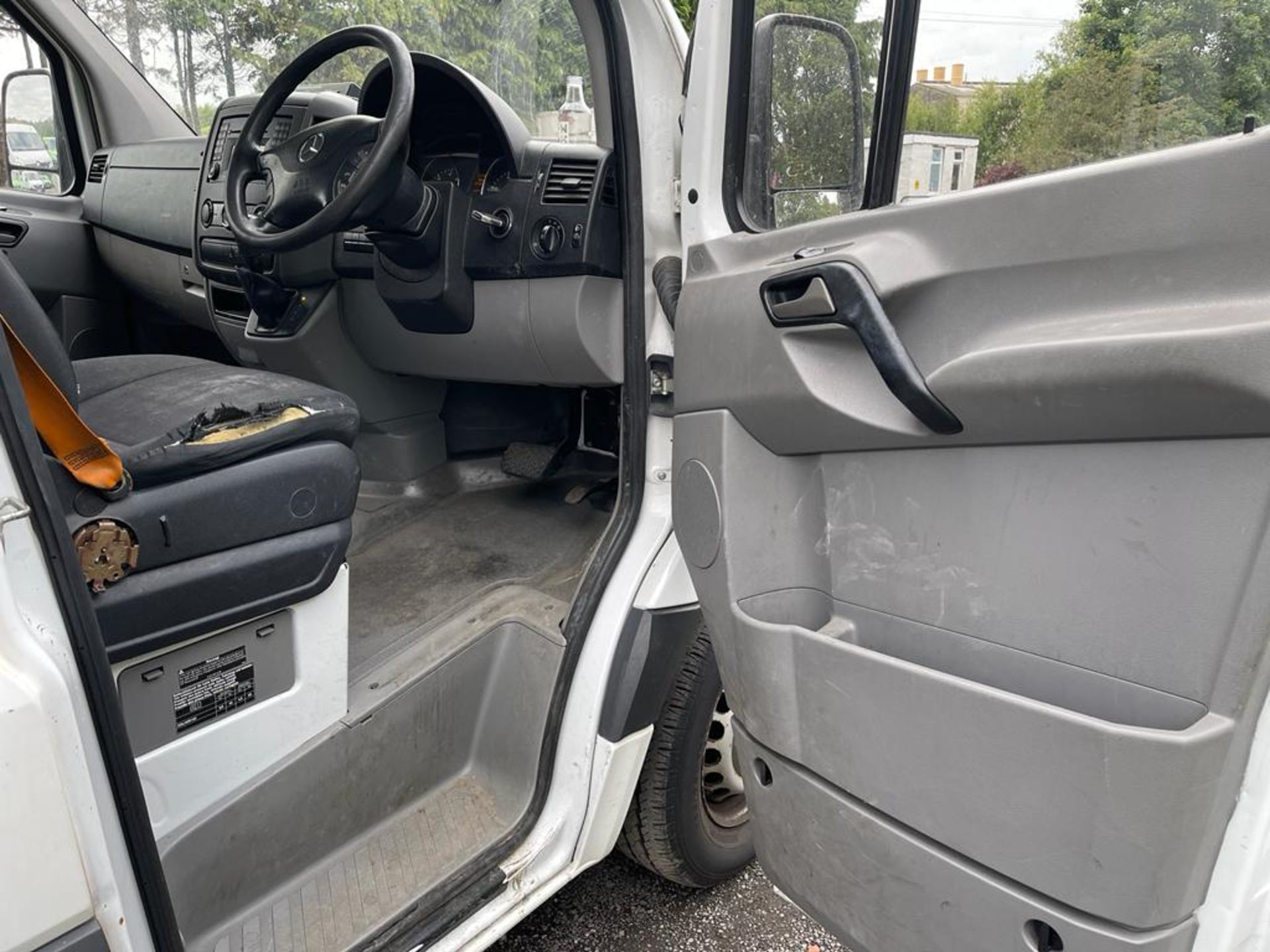 MERCEDES SPRINTER 313 - Image 9 of 16