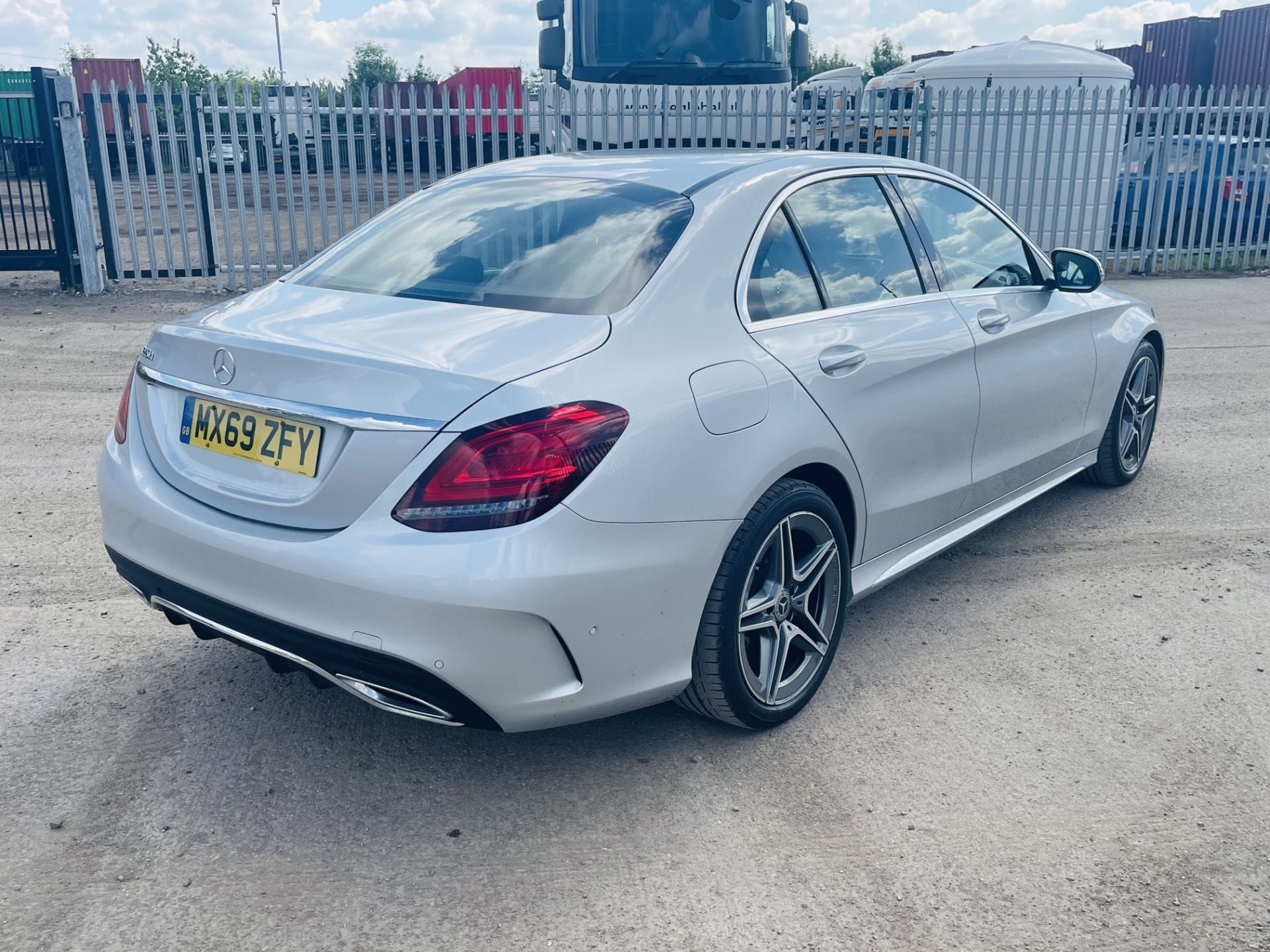 2019 MERCEDES C CLASS AMG - Image 7 of 26