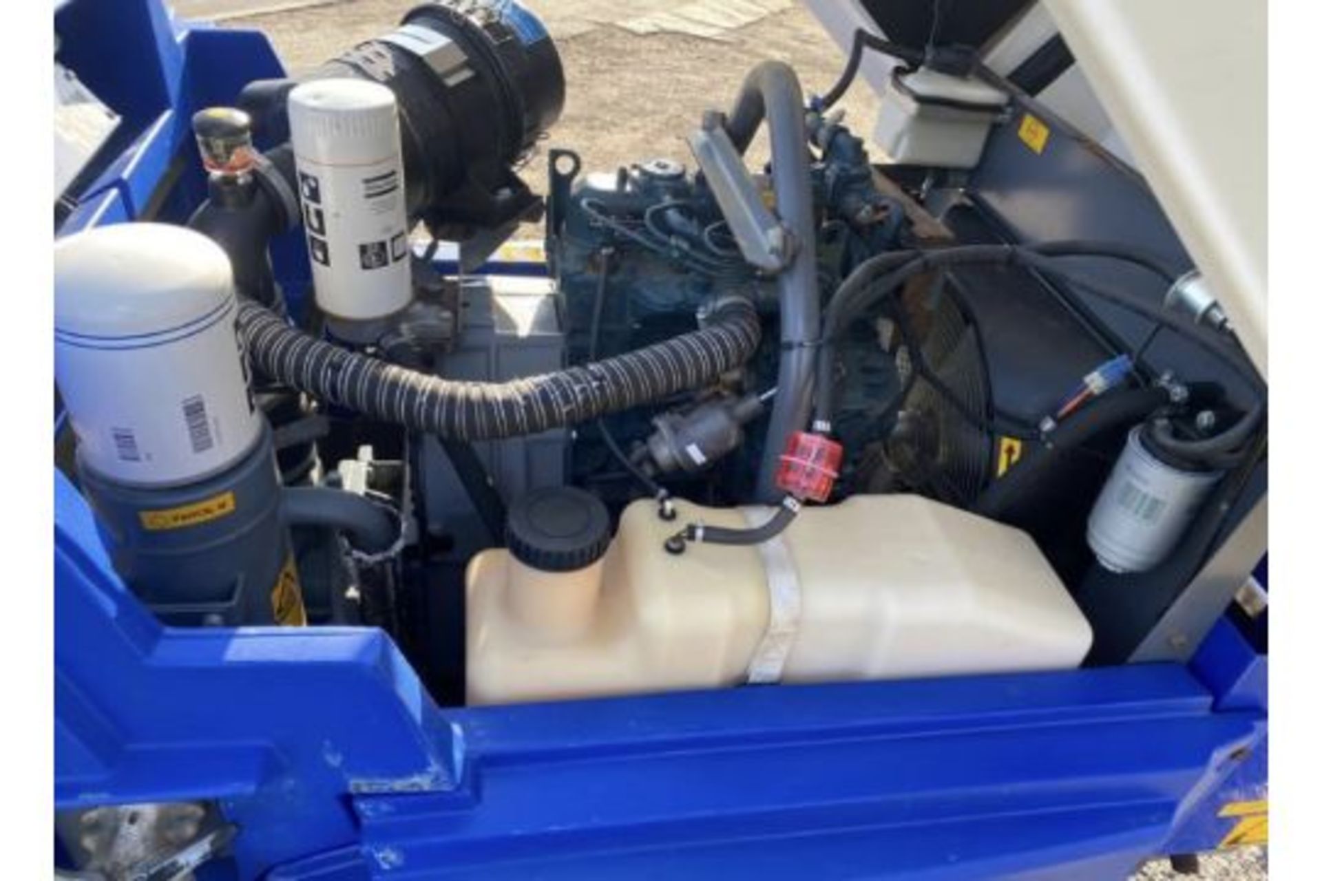 ALATAS COPCO XAS47 COMPRESSOR - Image 11 of 12