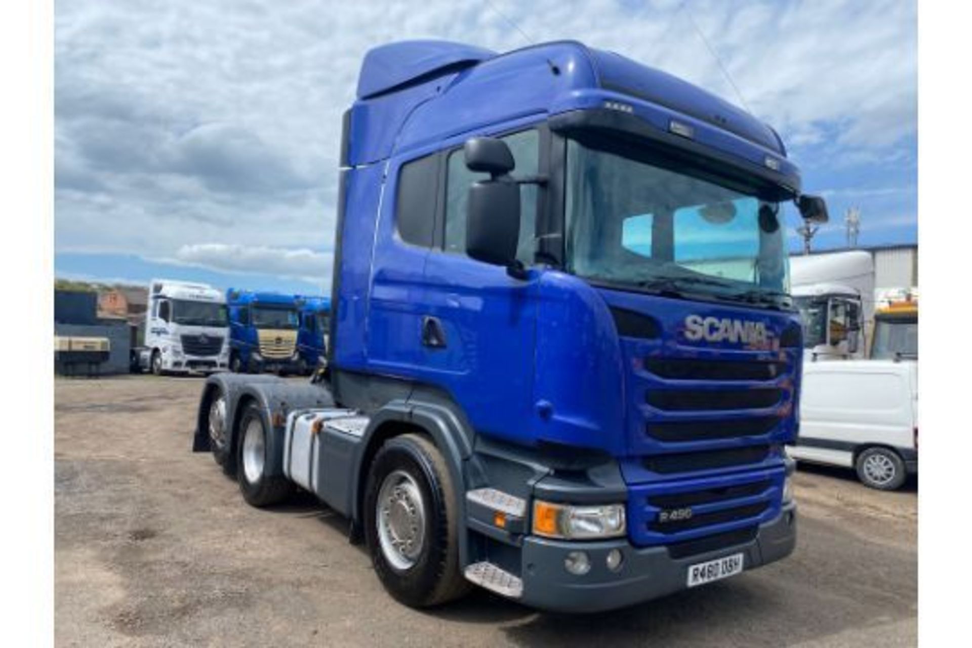 2015 SCANIA R490