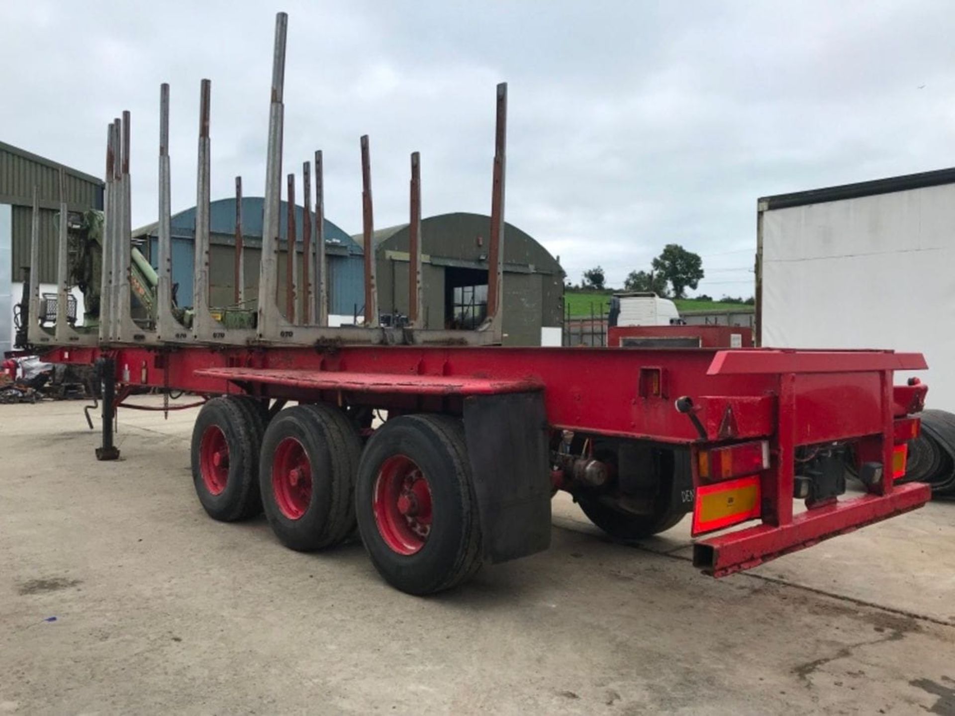 2005 DENNISON TRI AXEL LOG TRAILER - Image 11 of 16