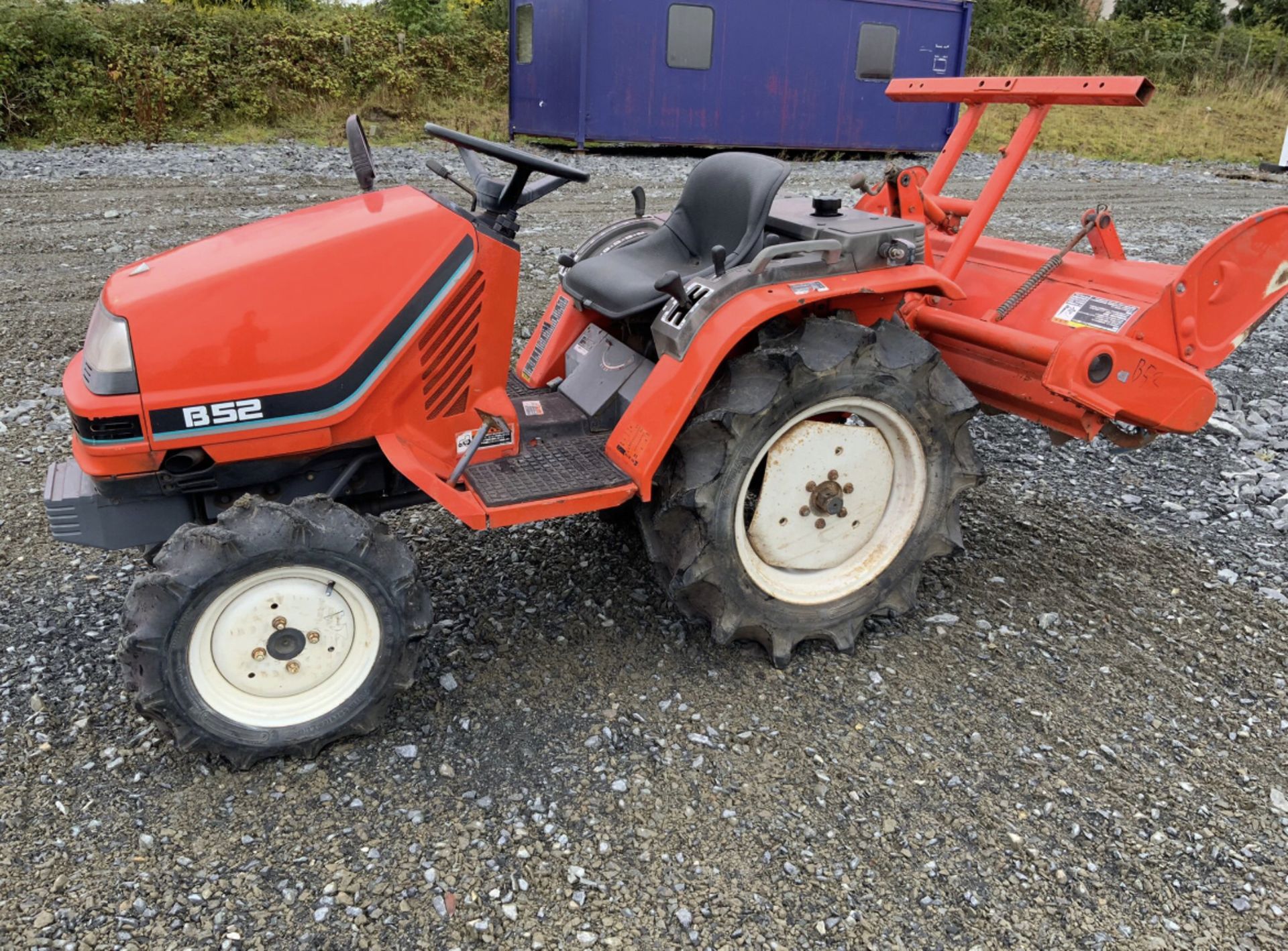 KUBOTA B52 COMPACT TRACTOR