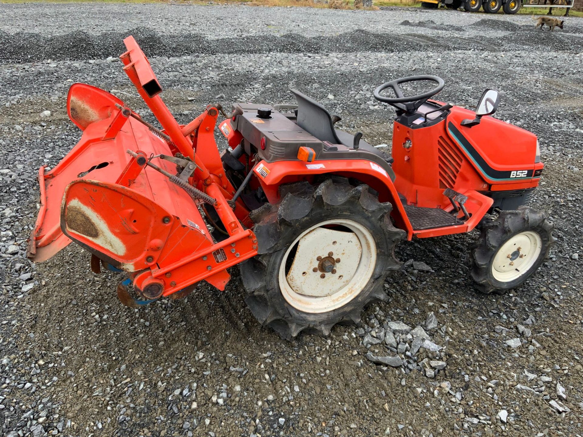 KUBOTA B52 COMPACT TRACTOR - Image 4 of 4