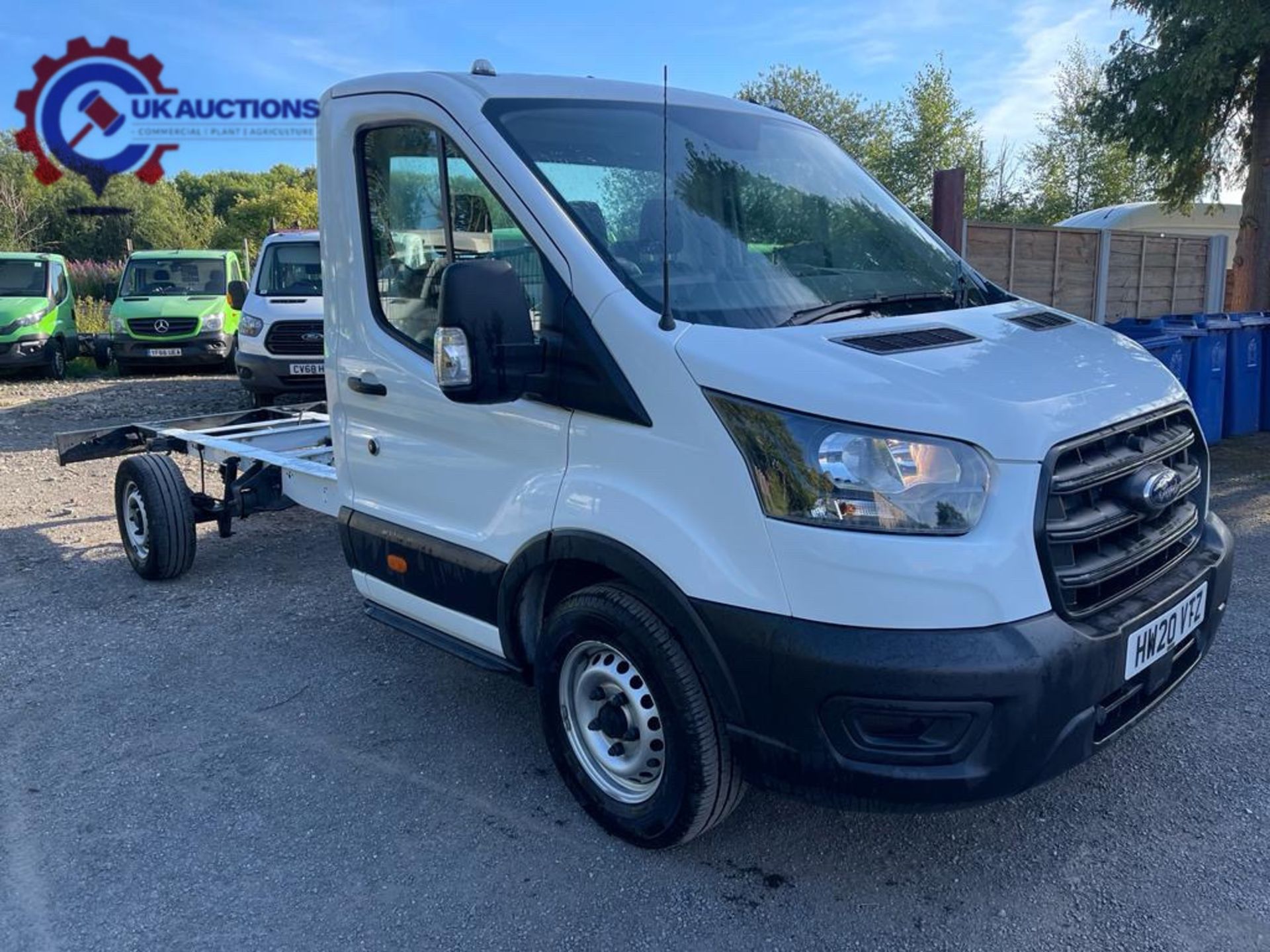 2020 FORD TRANSIT CHASSIS CAB - Image 2 of 11