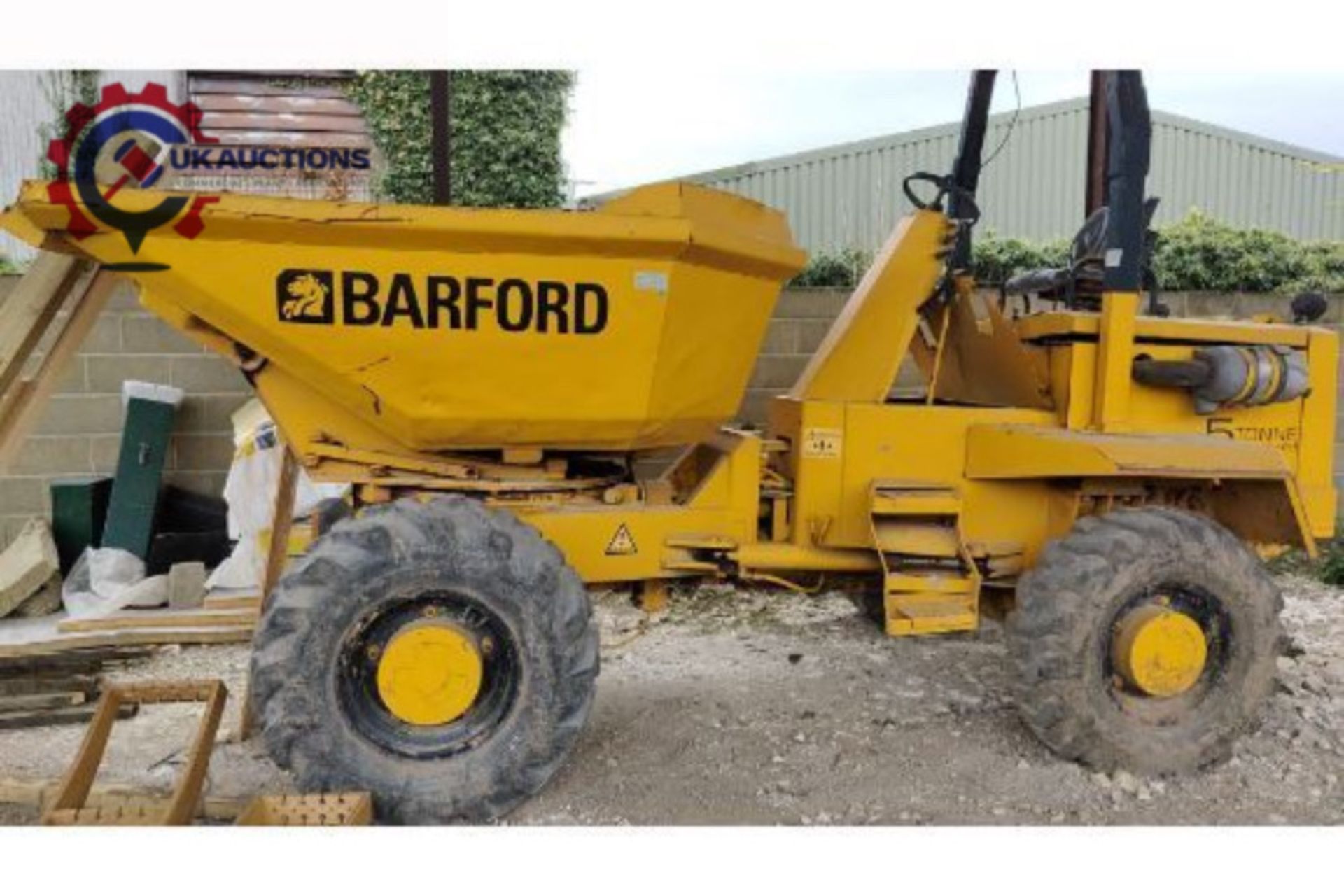 5 TON SWIVEL BARFORD 4x4  DUMPER DELIVERY AVALIBLE