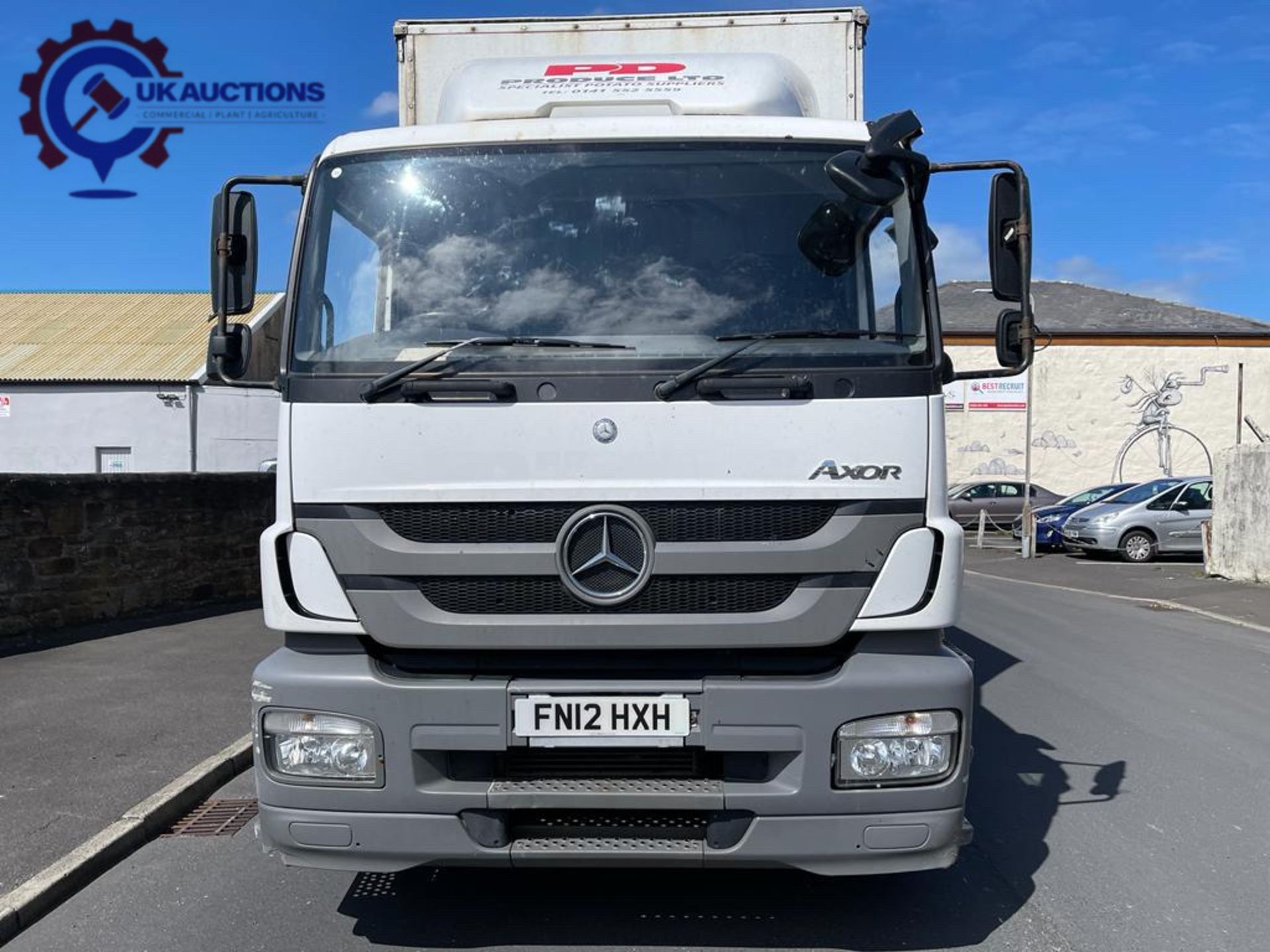 2012 MERCEDES AXOR 1824 CURTAINSIDER - Image 2 of 24