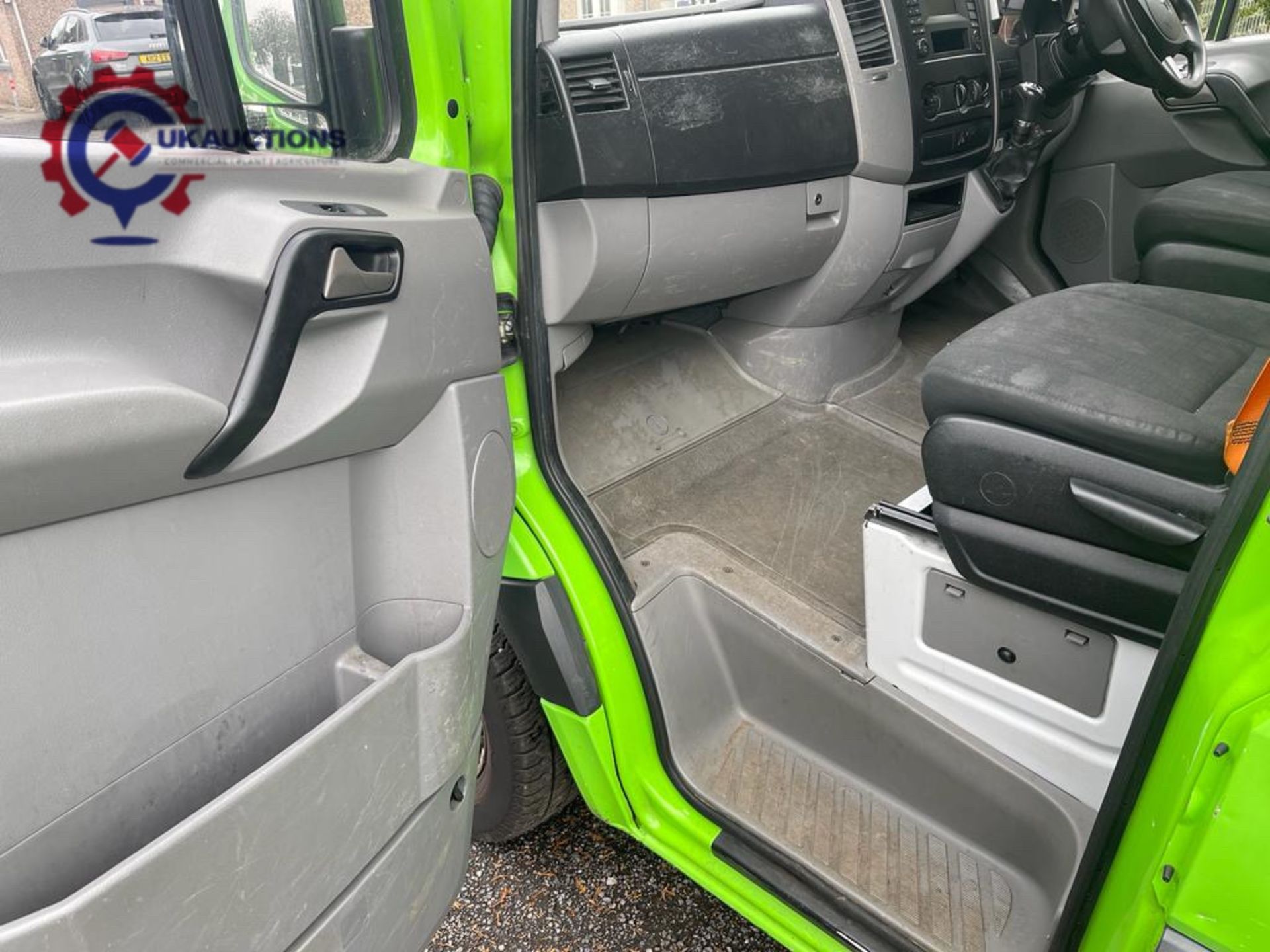 2017 MERCEDES SPRINTER - Image 8 of 12