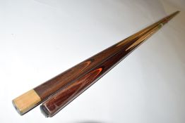 Two 20th century snooker cues, both unbranded, 146cm long