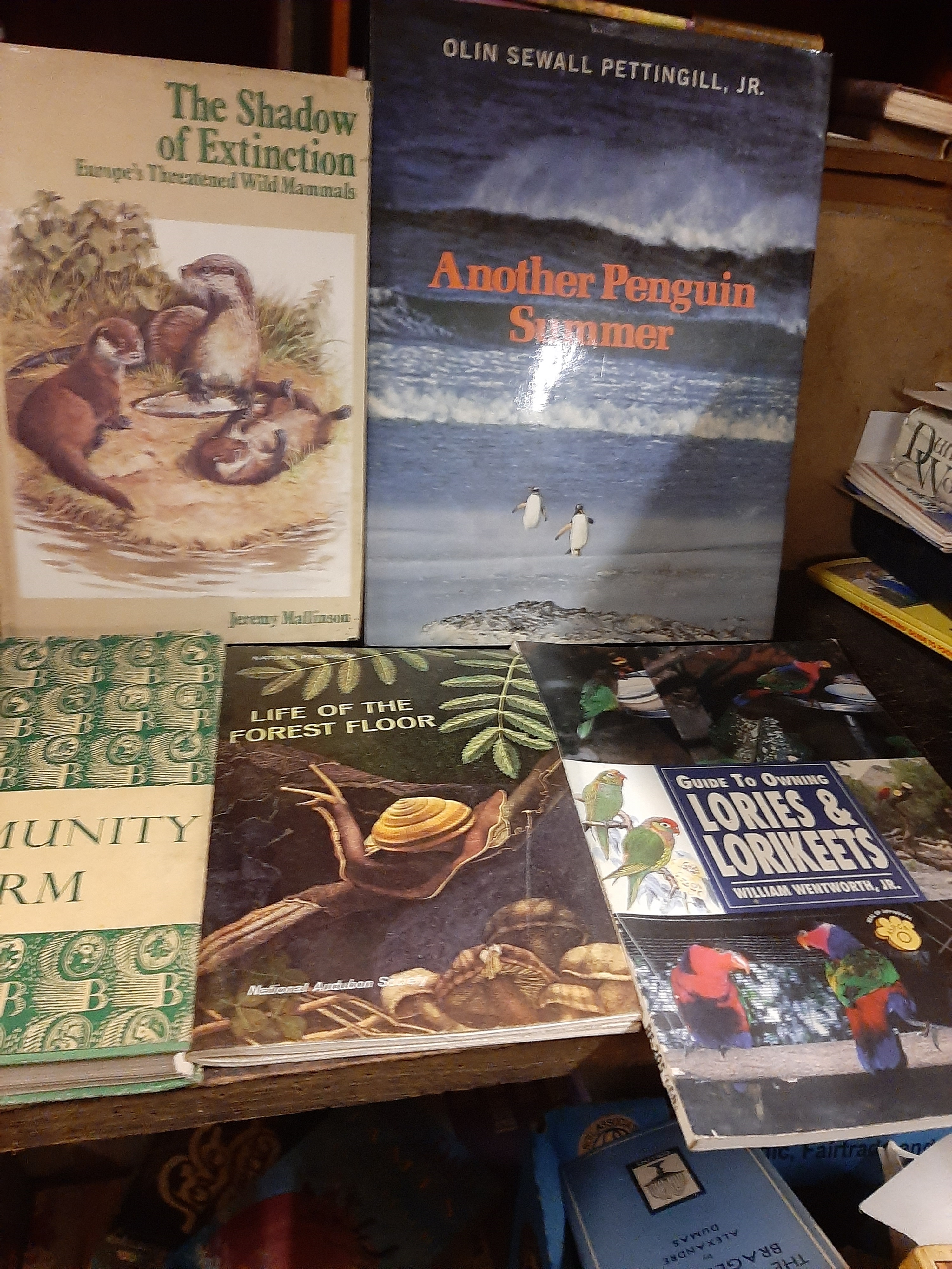 Approx 15 books on natural history, country, agricultural biology and animals, some large format - Image 3 of 3