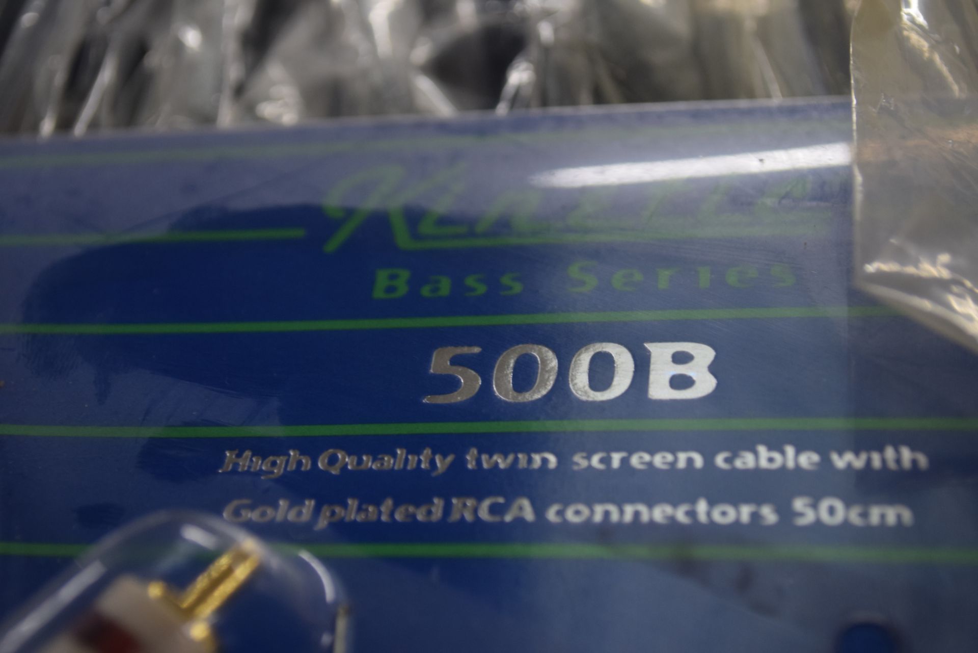 APPROX 24 PIECES OF KINETIC BASE SERIES 500B HIGH QUALITY TWIN SCREEN CABLE WITH GOLD PLATED RCA - Image 2 of 2