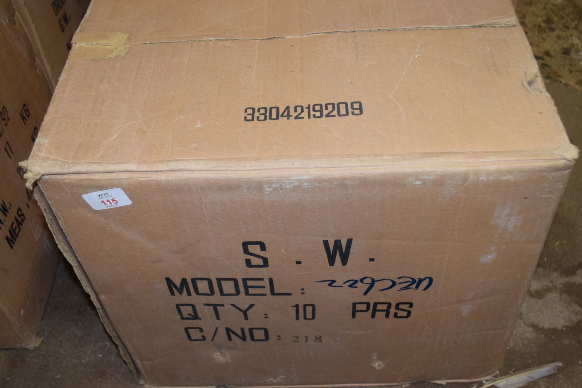 BOX CONTAINING 10 PAIRS OF HI TECH STEREO CAR SPEAKERS, MODEL NO 2C160, SIZE 6 1/2 INCH, POWER - Image 3 of 4