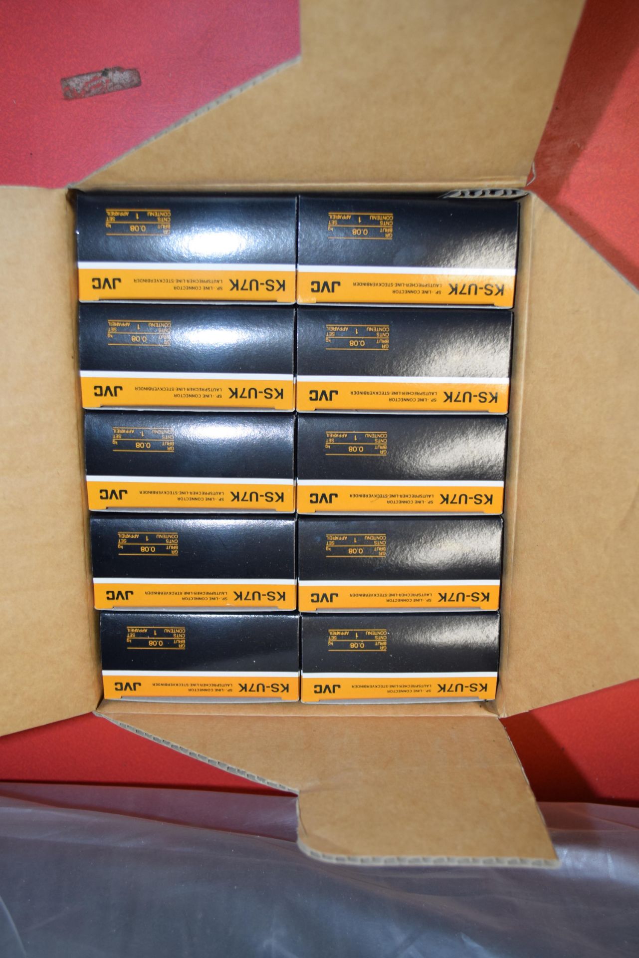 BOX CONTAINING TEN JVC SP LINE CONNECTORS MODEL NO KS-U7K