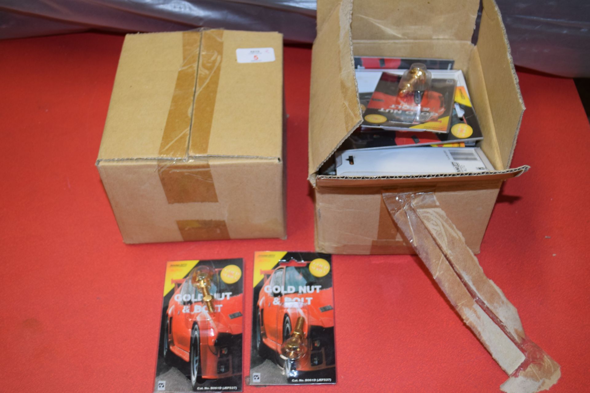 TWO BOXES CONTAINING SOUND LAB AUTO GOLD NUT AND BOLT CONNECTORS, APPROX 20 PIECES PER BOX - Image 2 of 3
