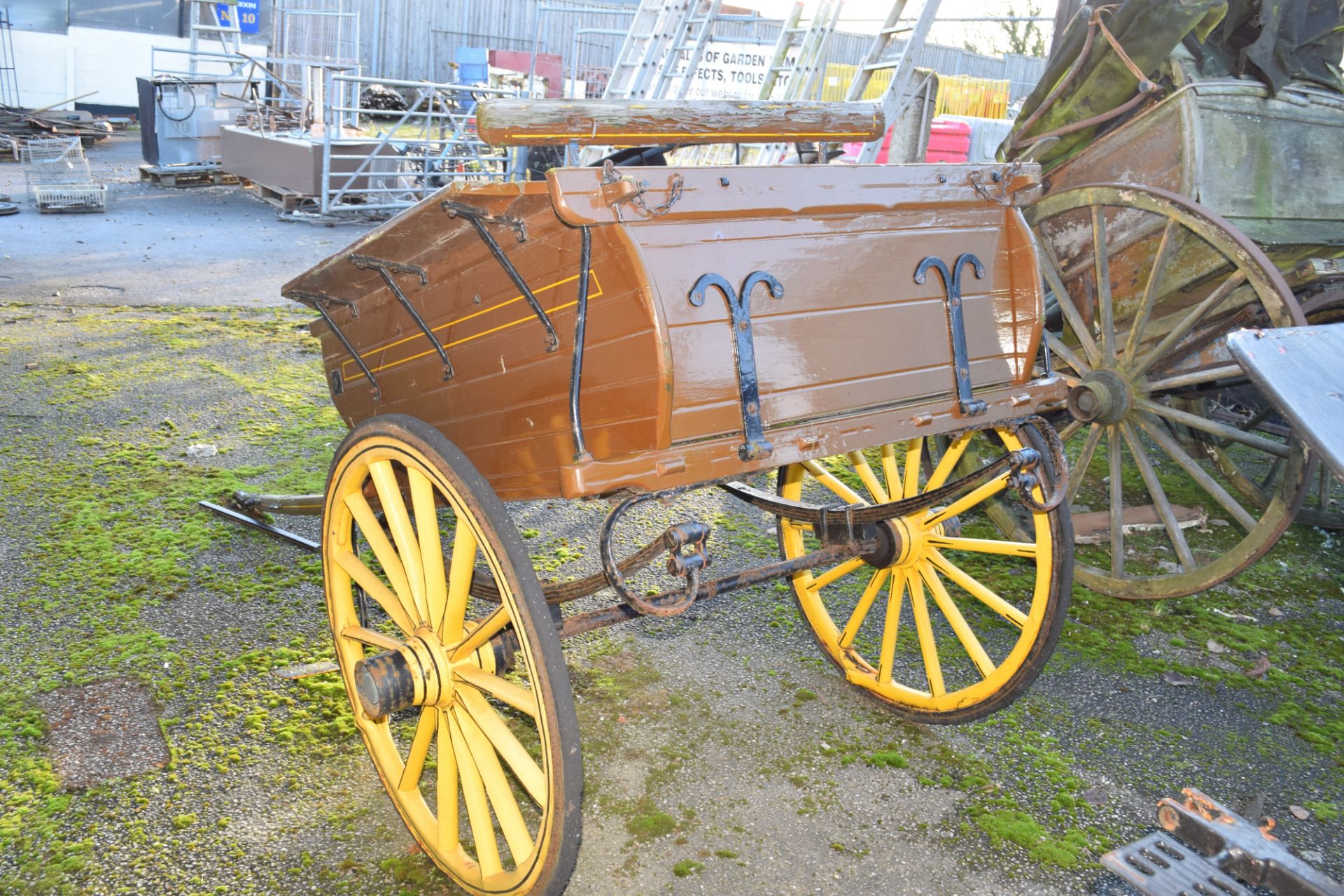 Small horse drawn market cart, width approx 160cm, total length approx 270cm - Image 2 of 2