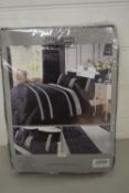 Regan duvet cover set, Kingsize, including two pillowcases