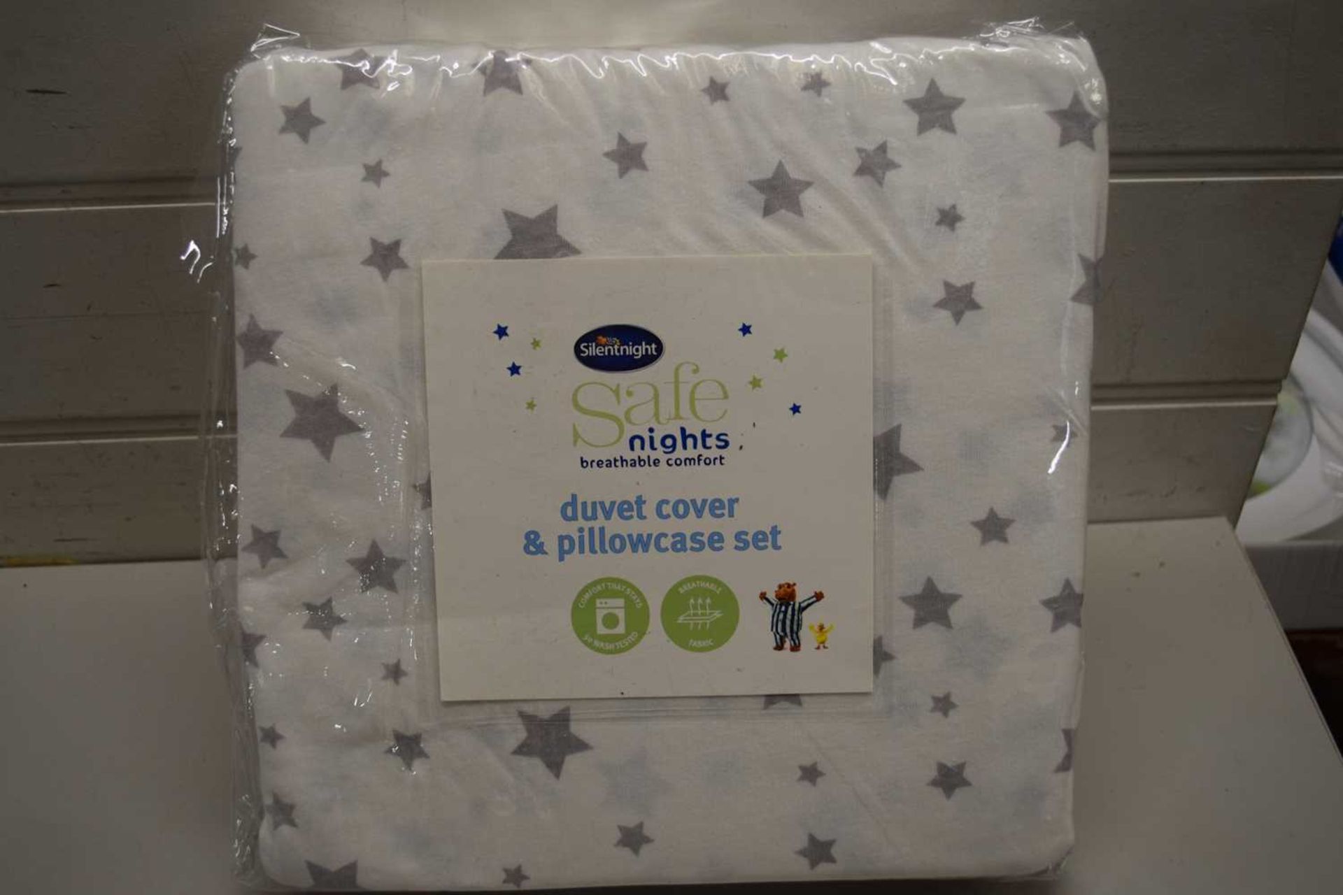 Safenights cot fitted sheets (2 pack) colour white - Image 2 of 2