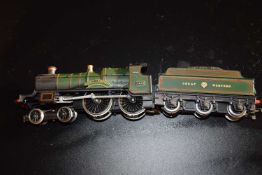 Hornby 00 locomotive, 'County of Bedford', with GW tender