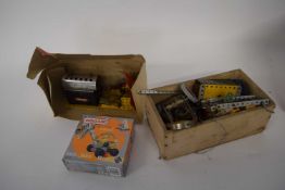 Meccano steam engine with reverse together with Meccano Design Starter boxed kit and various other