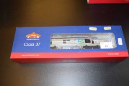 Bachmann Branch Line Model Railways Class 37/5 rail freight metals sector (boxed)