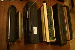MIXED LOT: 5 RADIOS TO INCLUDE:ZEON TECH MULTIBAND RECEIVER 10 BAND (1996), ROBERTS R717 3 BAND (