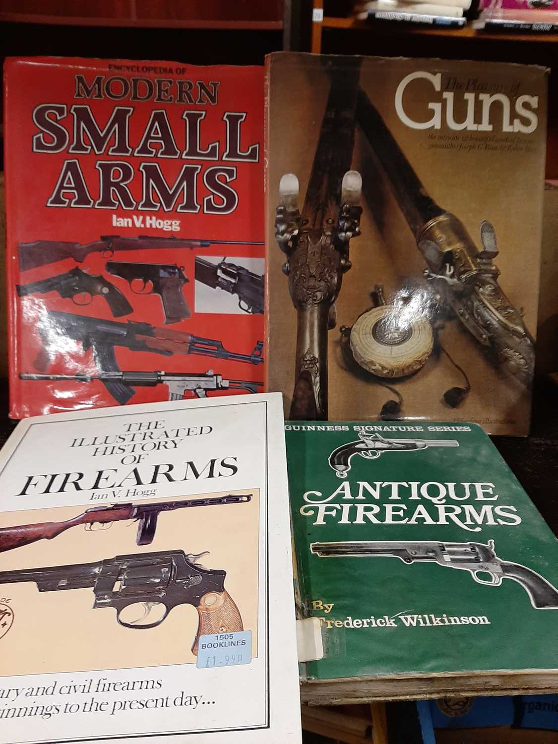 10 large format books and 8 magazines related to guns and shooting [our ref: 283]